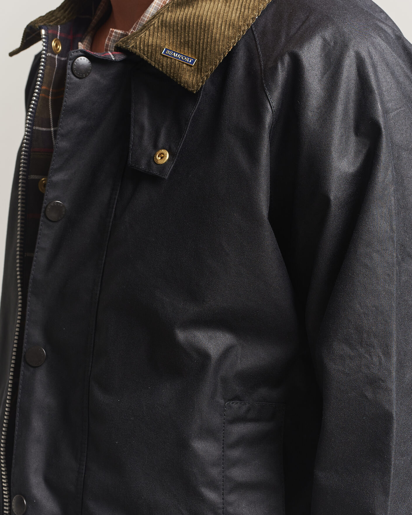 Mies | Takit | Barbour Lifestyle | Icons Beaufort Wax Jacket Navy