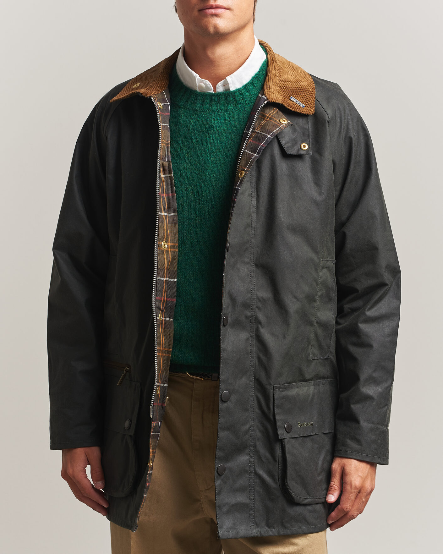 Mies | Takit | Barbour Lifestyle | Icons Beaufort Wax Jacket Sage