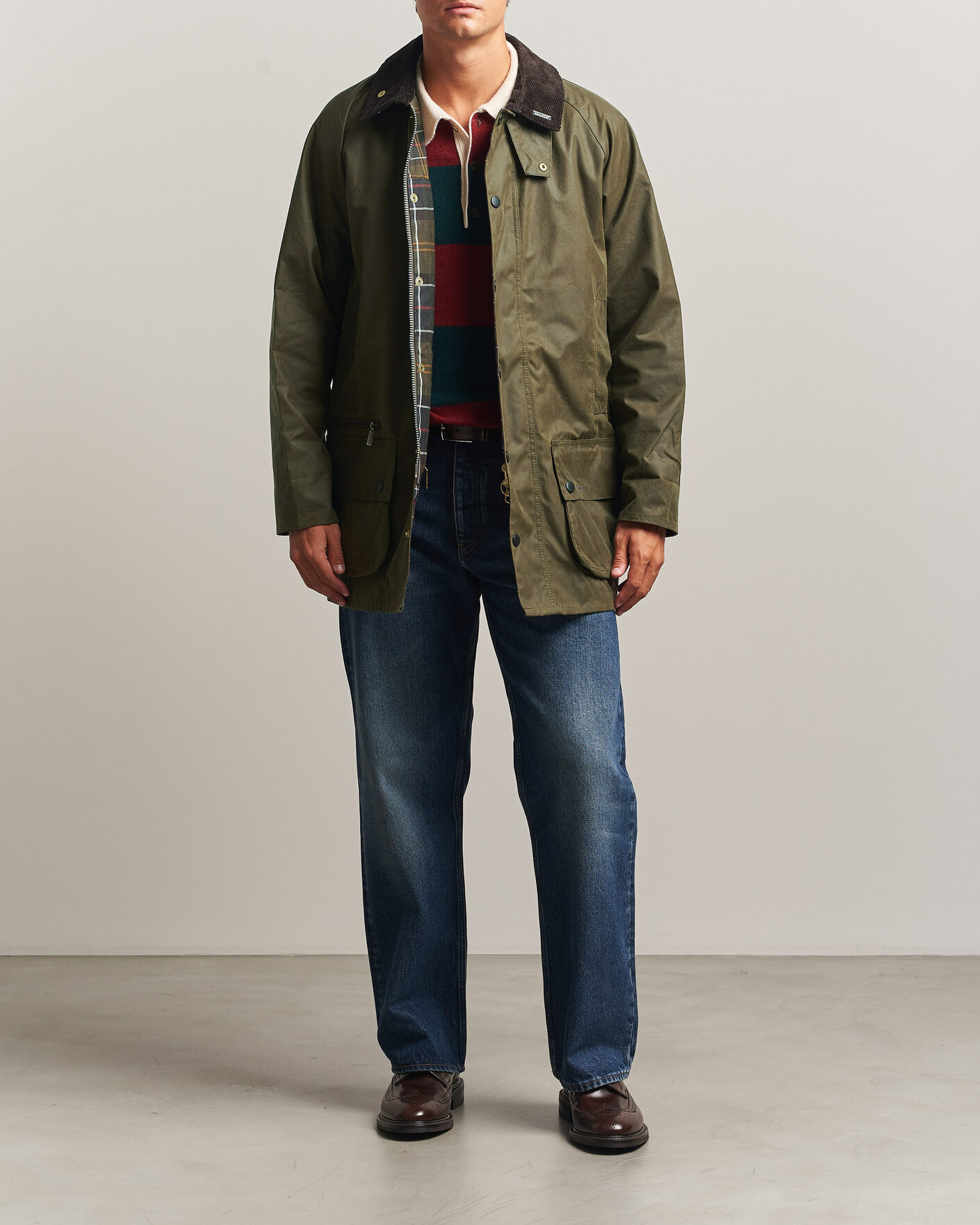Mies | Takit | Barbour Lifestyle | Icons Beaufort Wax Jacket Beech