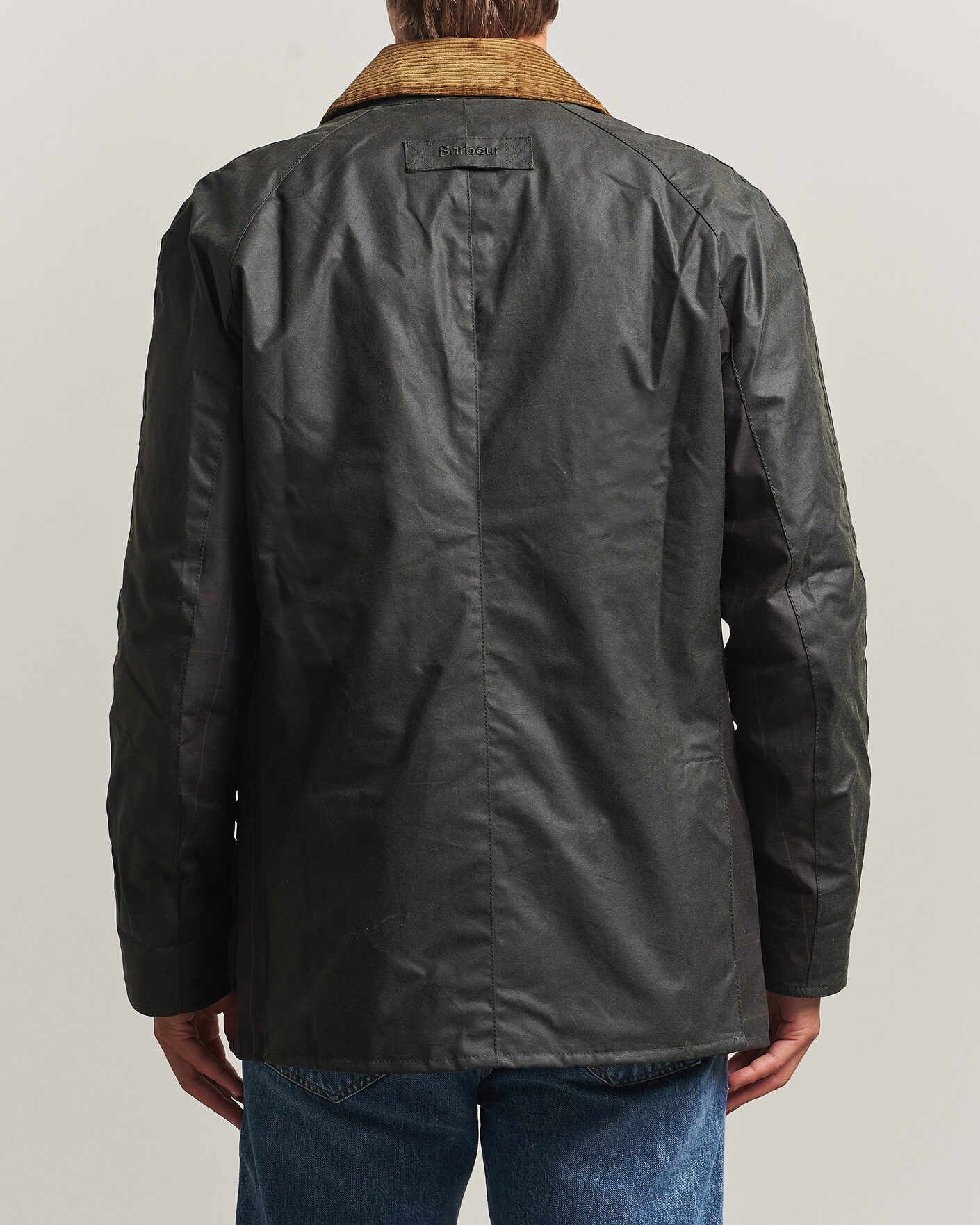 Mies | Takit | Barbour Lifestyle | Icons Ashby Wax Jacket Sage