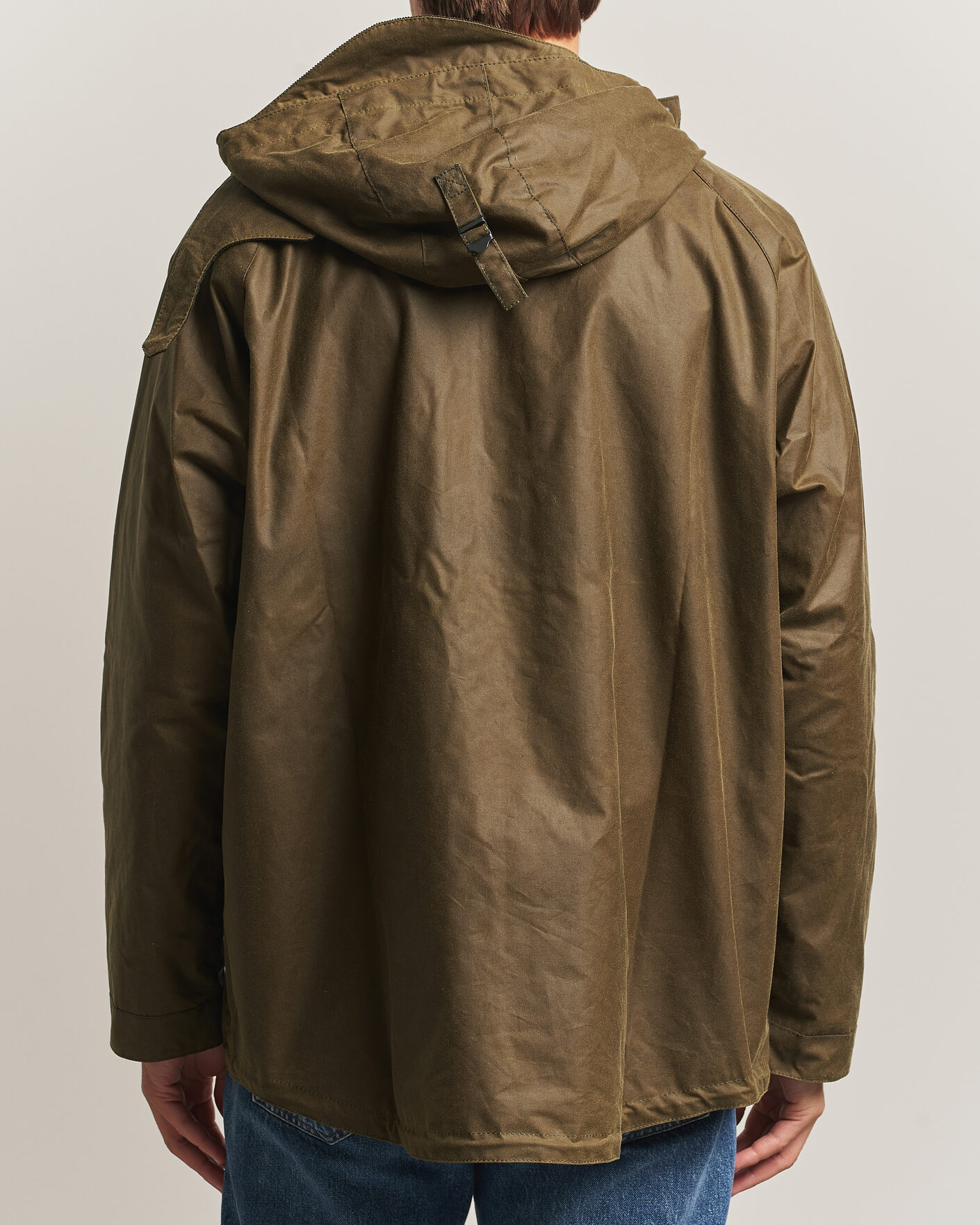 Mies | Takit | Barbour Lifestyle | Re-Engineered Keiss Wax Parka Beech