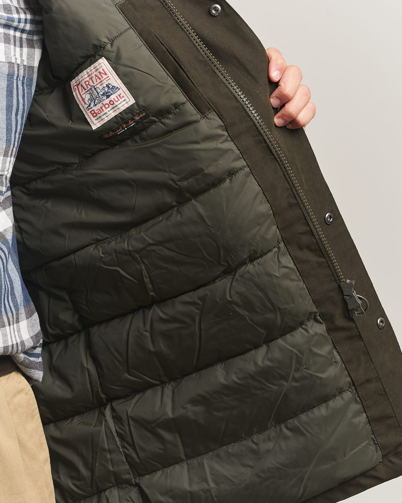 Mies | Takit | Barbour Lifestyle | Northfield Winter Waterproof Parka Dark Sage