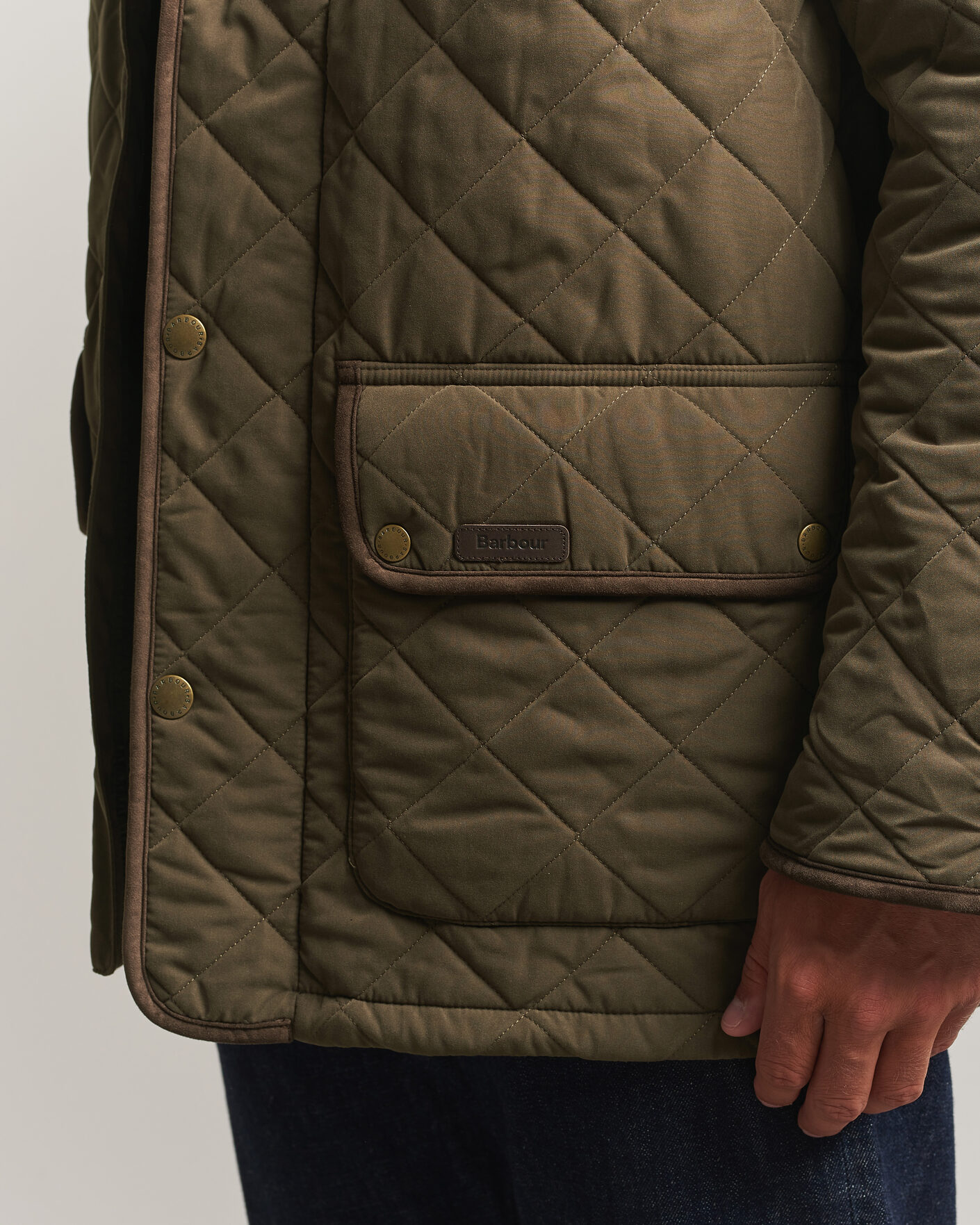 Mies | Takit | Barbour Lifestyle | Thursby Polarquilt Jacket Dark Olive
