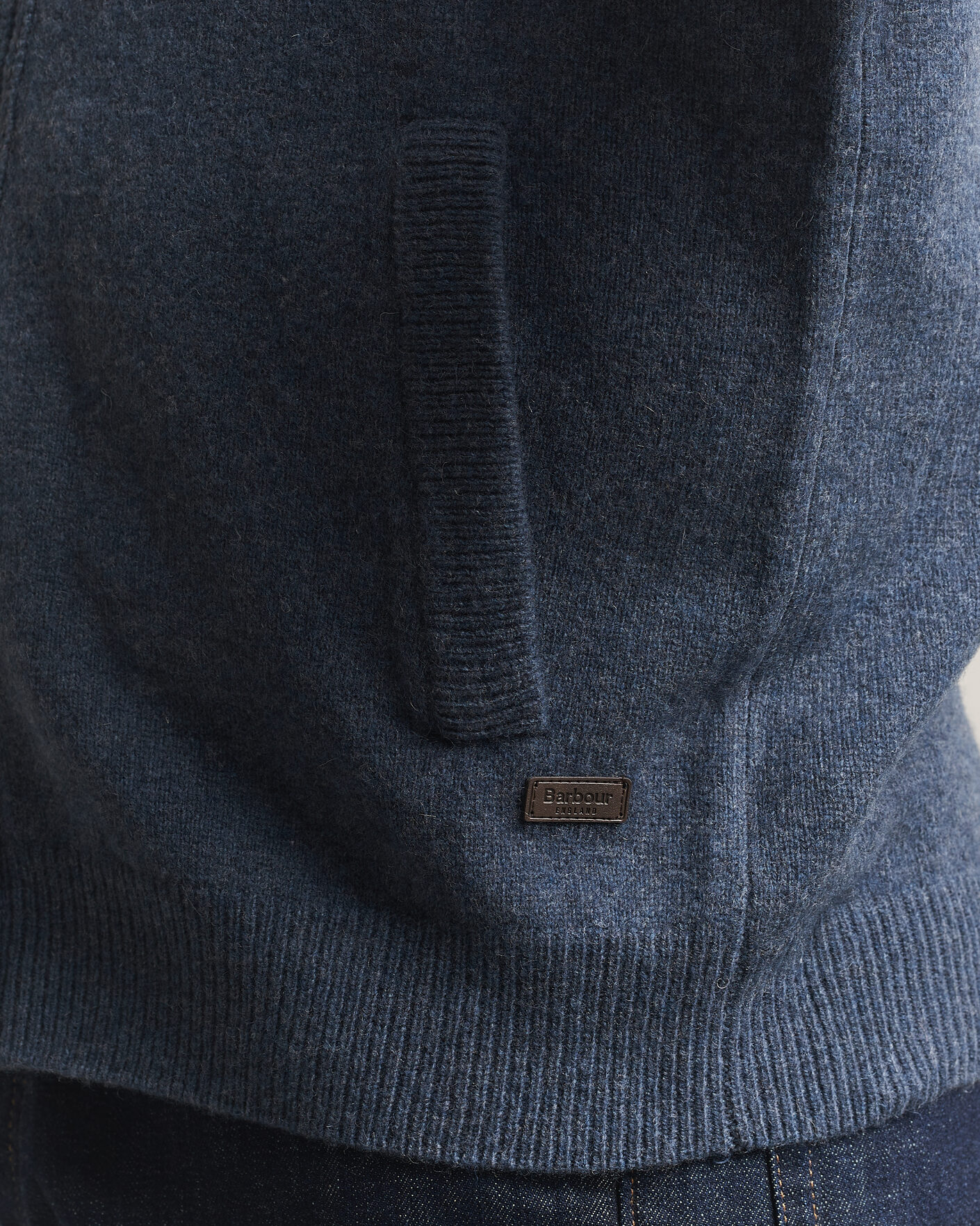 Mies | Puserot | Barbour Lifestyle | Essential Patch Zip Through Cardigan Dark Indigo