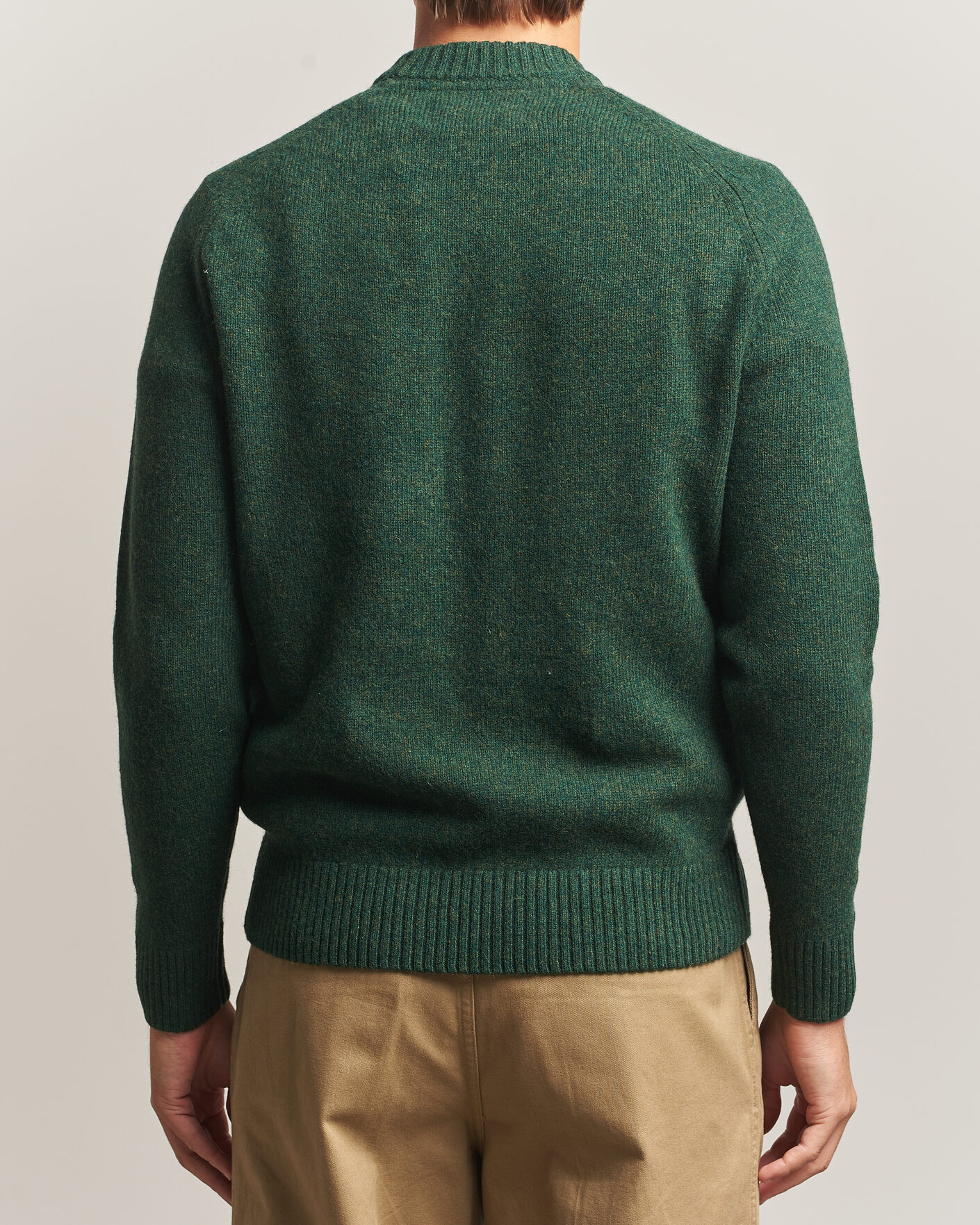 Mies | Puserot | Barbour Lifestyle | Newtown Lambswool Crewneck Sage