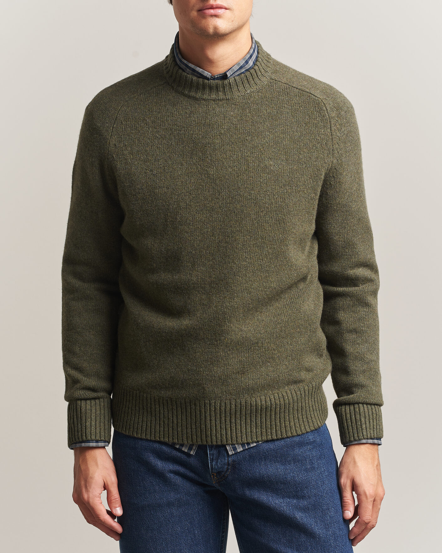 Mies | Puserot | Barbour Lifestyle | Newtown Lambswool Crewneck Olive