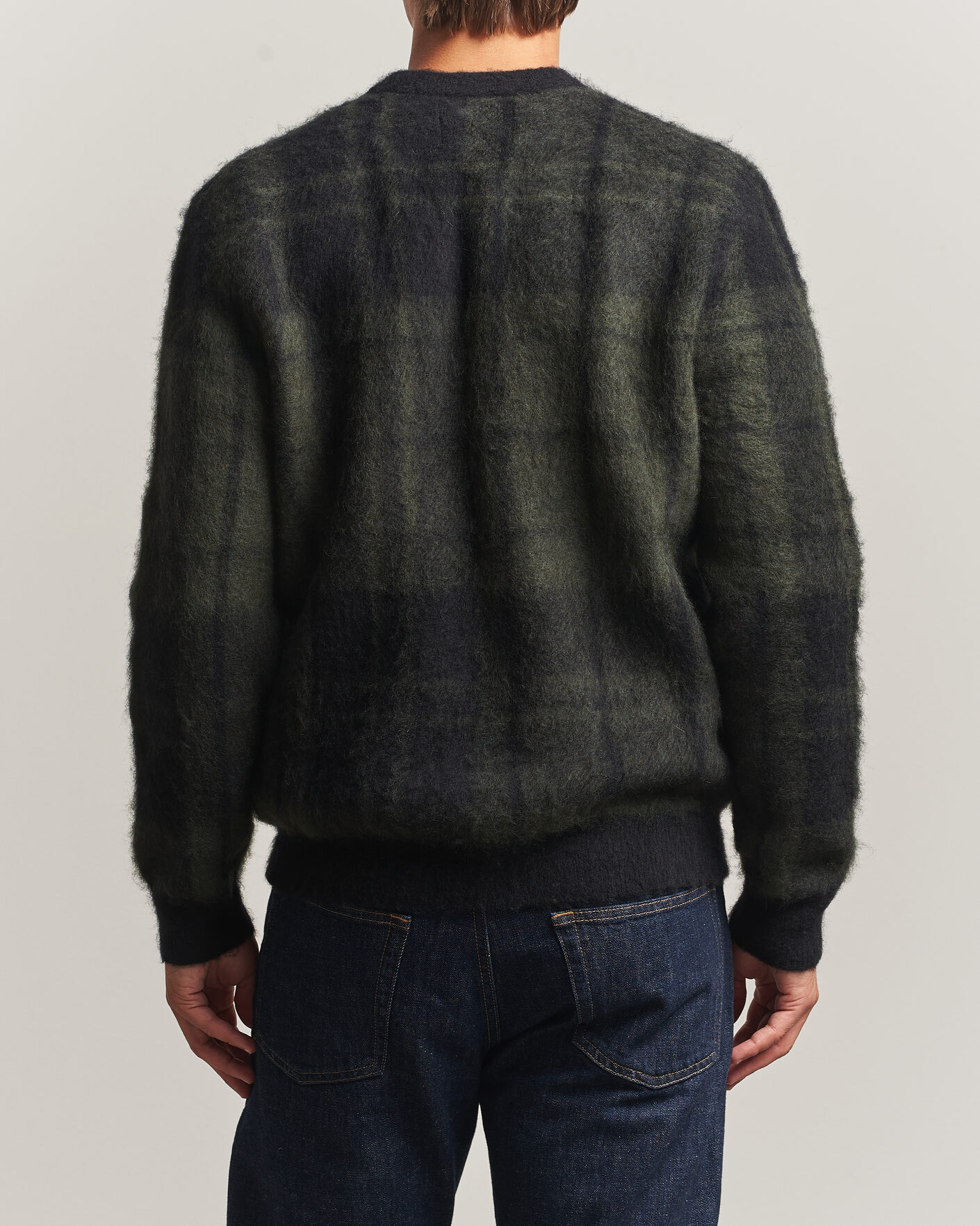 Mies | Puserot | Barbour Lifestyle | Hunham Tartan V-Neck Knitted Jumper Black
