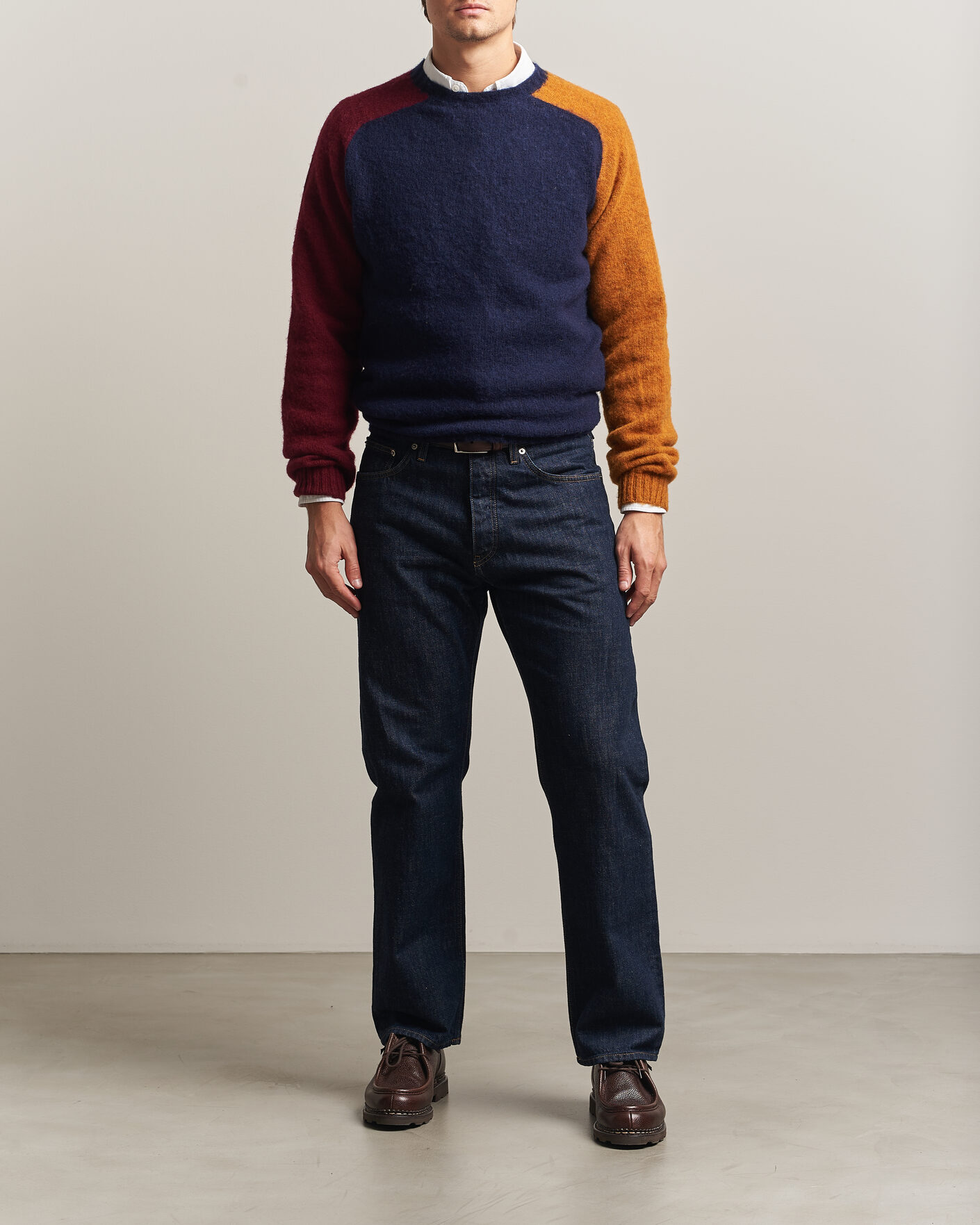Mies | Puserot | Barbour Lifestyle | Scottish Made Block Colour Crew Navy