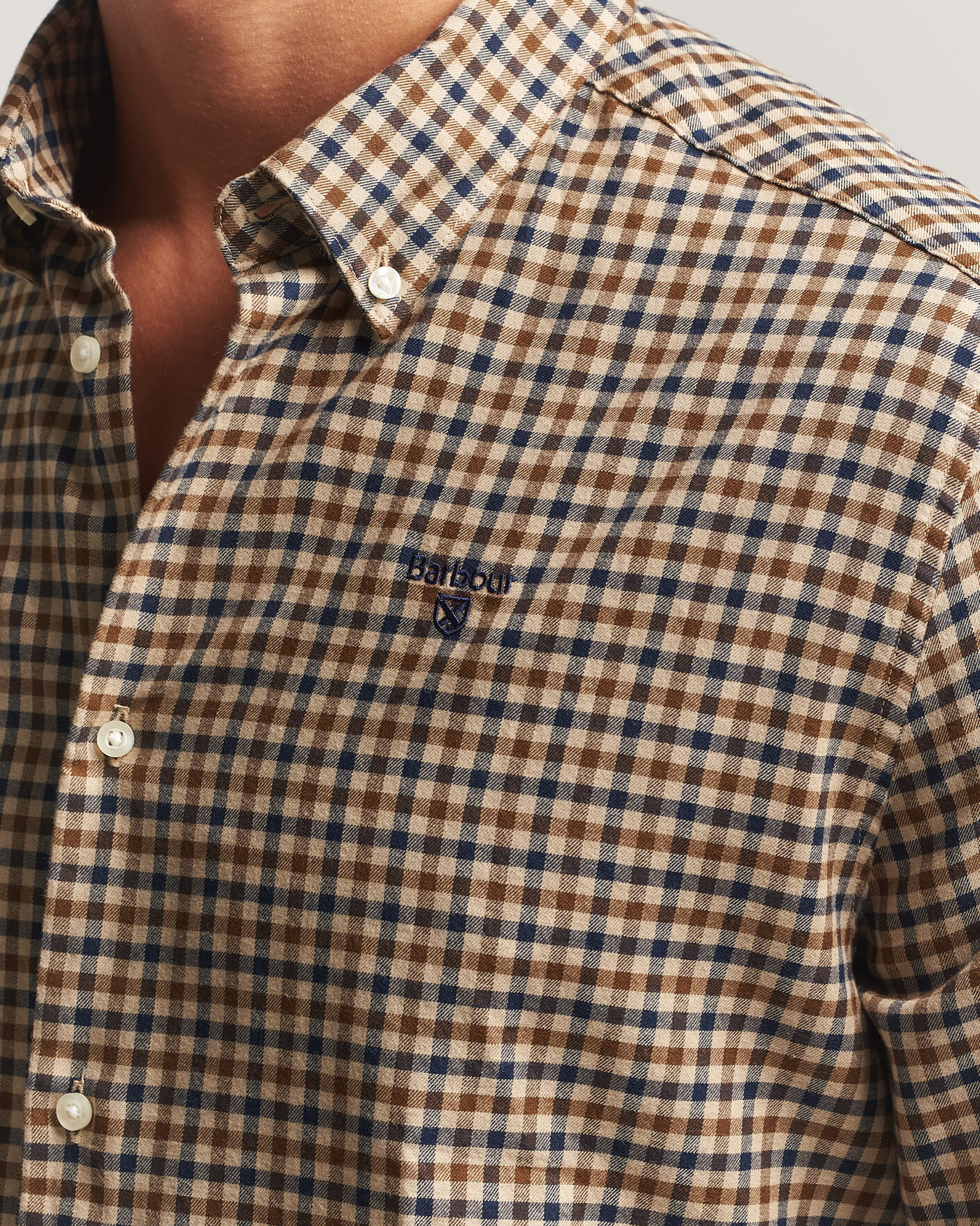 Mies | Kauluspaidat | Barbour Lifestyle | Finkle Gingham Flannel Shirt Dark Sand