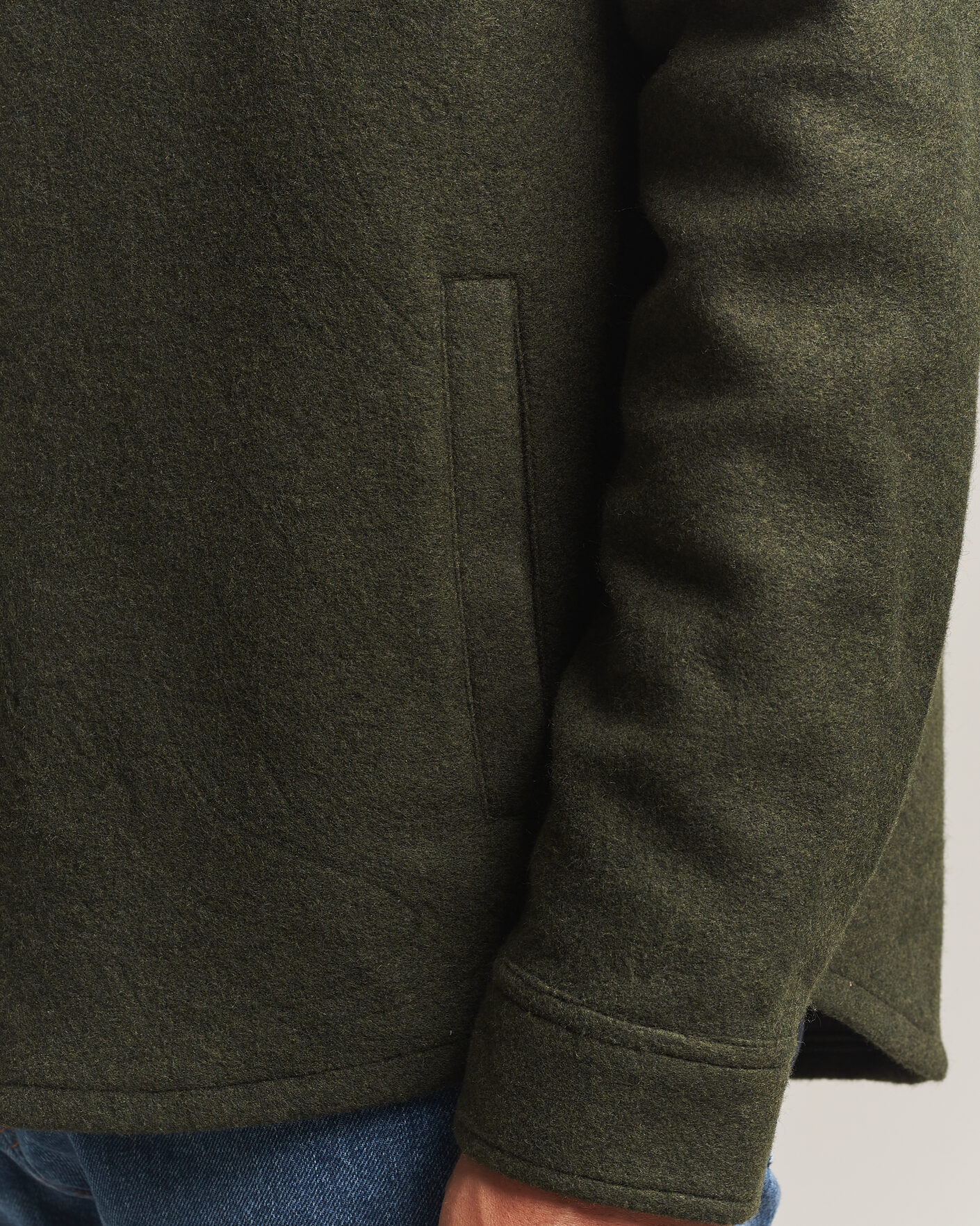 Mies | Kauluspaidat | Barbour Lifestyle | Marltown Tailored Wool Blend Overshirt Sage