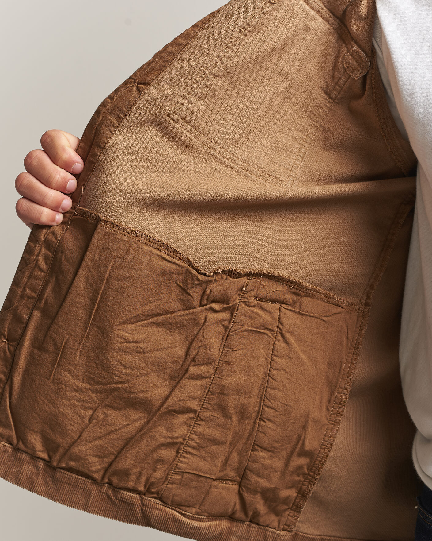 Mies | Kauluspaidat | Barbour Lifestyle | Tartan Trimed Cord Overshirt Sandstone
