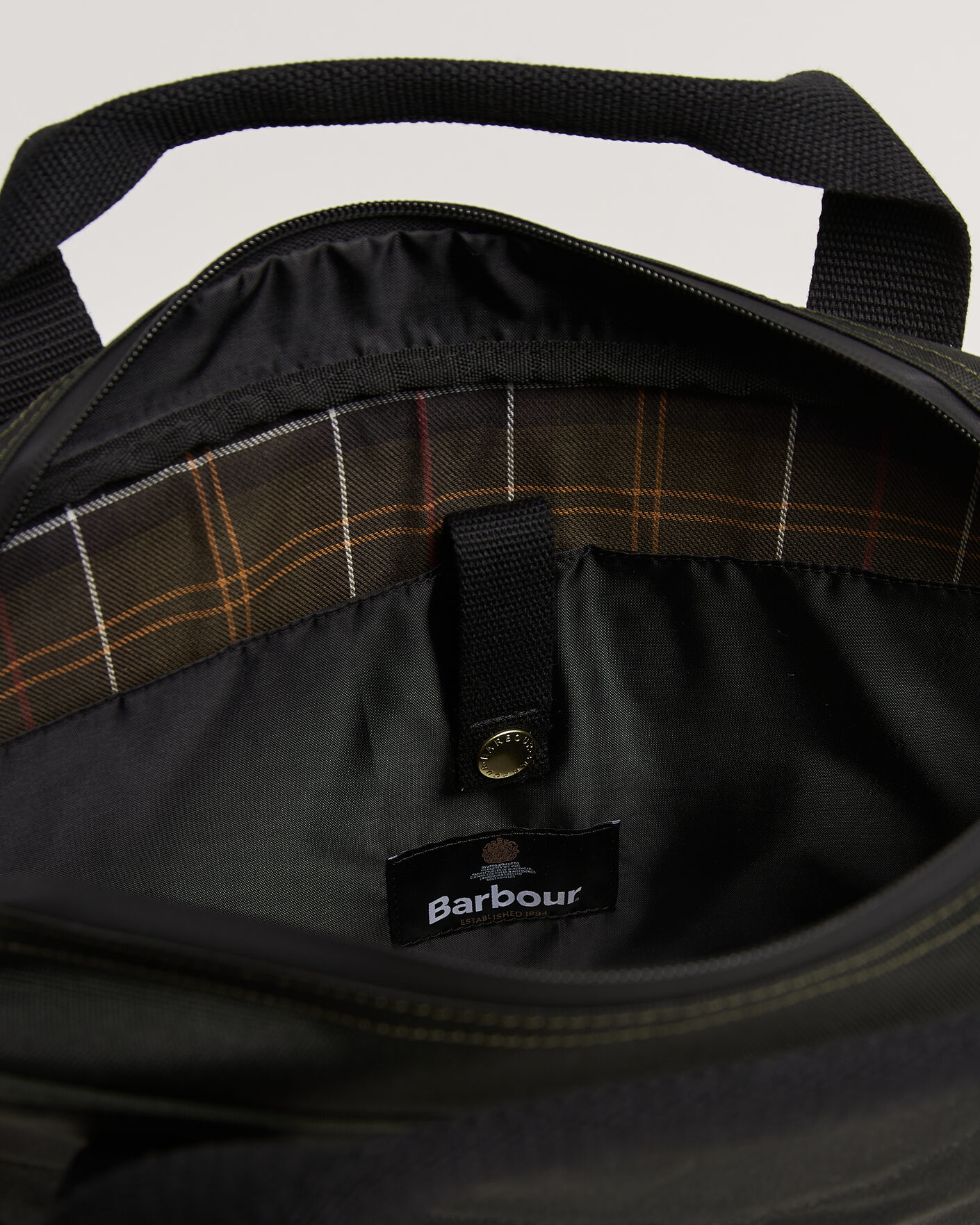 Mies | Laukut | Barbour Lifestyle | Field Wax Laptop Bag Sage