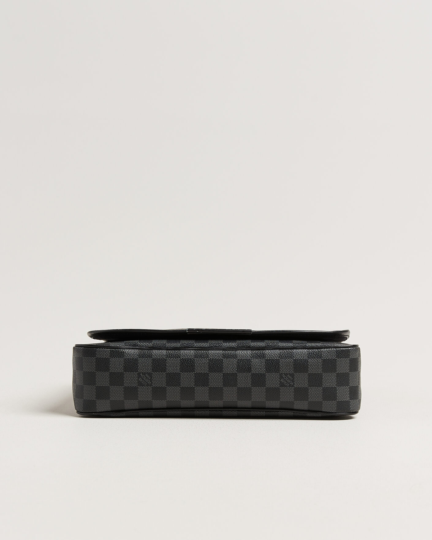 Mies | Pre-Owned & Vintage Bags | Louis Vuitton Pre-Owned | Daniel Shoulder Bag MM Damier Graphite