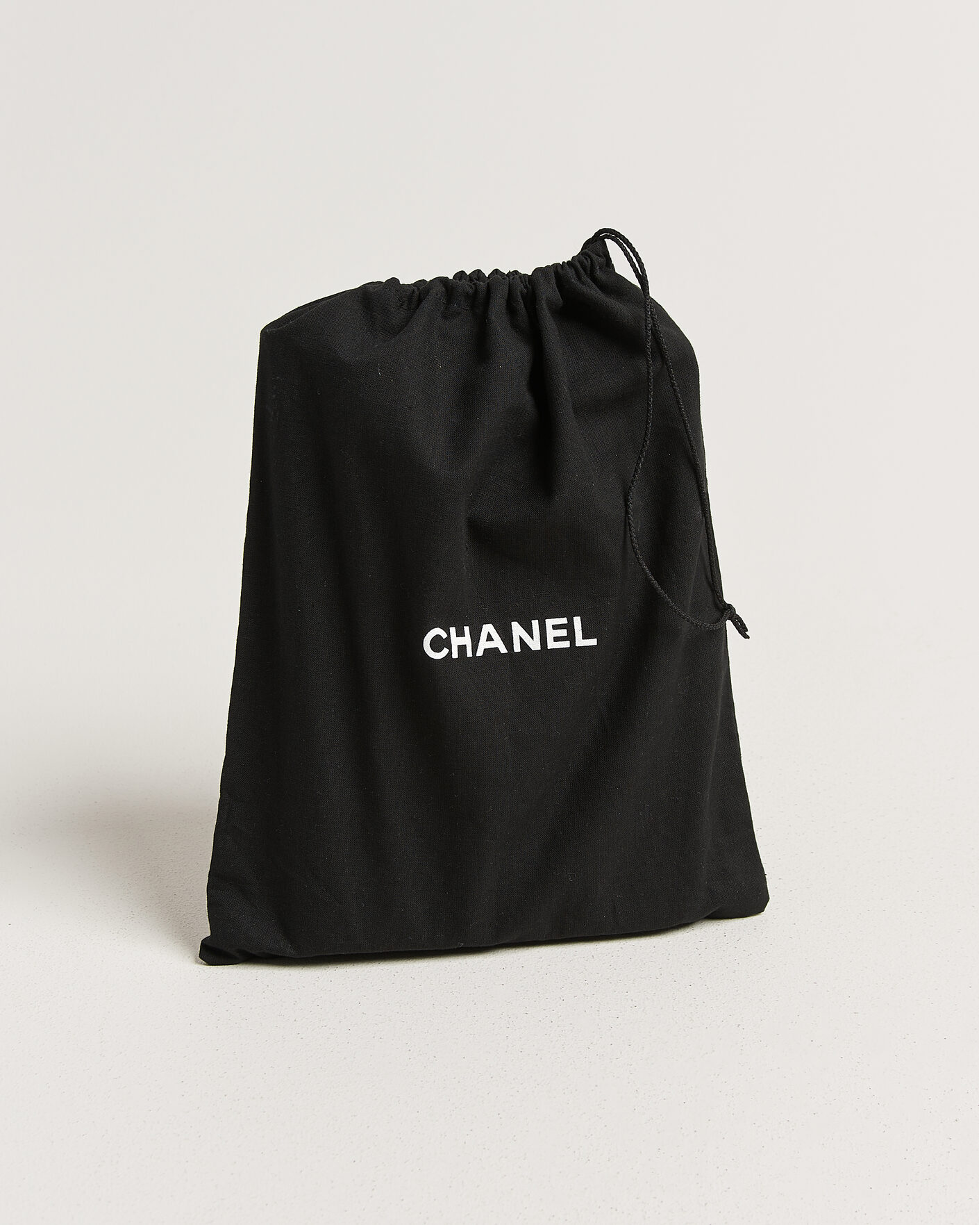 Mies | Pre-Owned & Vintage Bags | Chanel Pre-Owned | Single Flap Bag Black