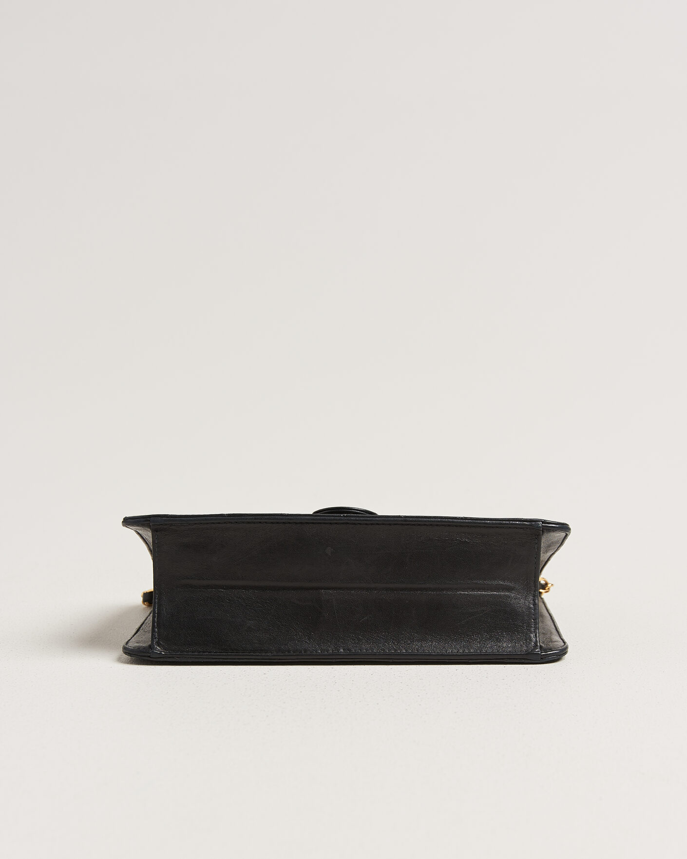 Mies | Pre-Owned & Vintage Bags | Chanel Pre-Owned | Single Flap Bag Black