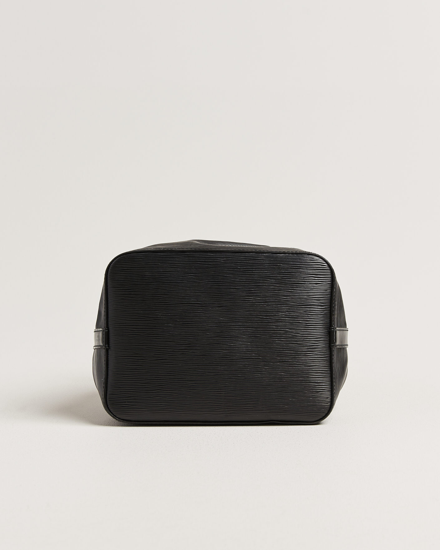 Mies | Pre-Owned & Vintage Bags | Louis Vuitton Pre-Owned | Petit Noé Epi Leather Black