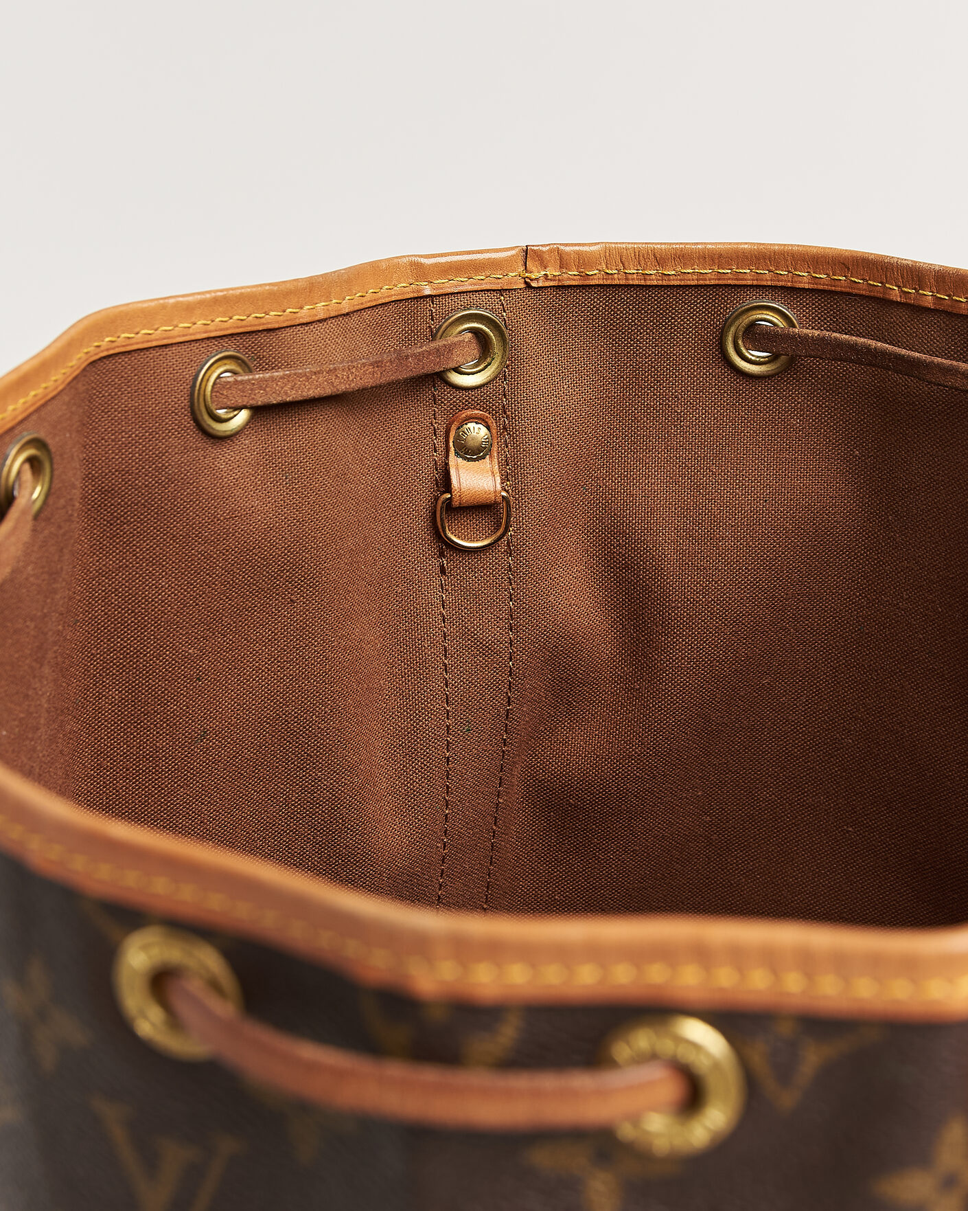 Mies | Pre-Owned & Vintage Bags | Louis Vuitton Pre-Owned | Noé Monogram