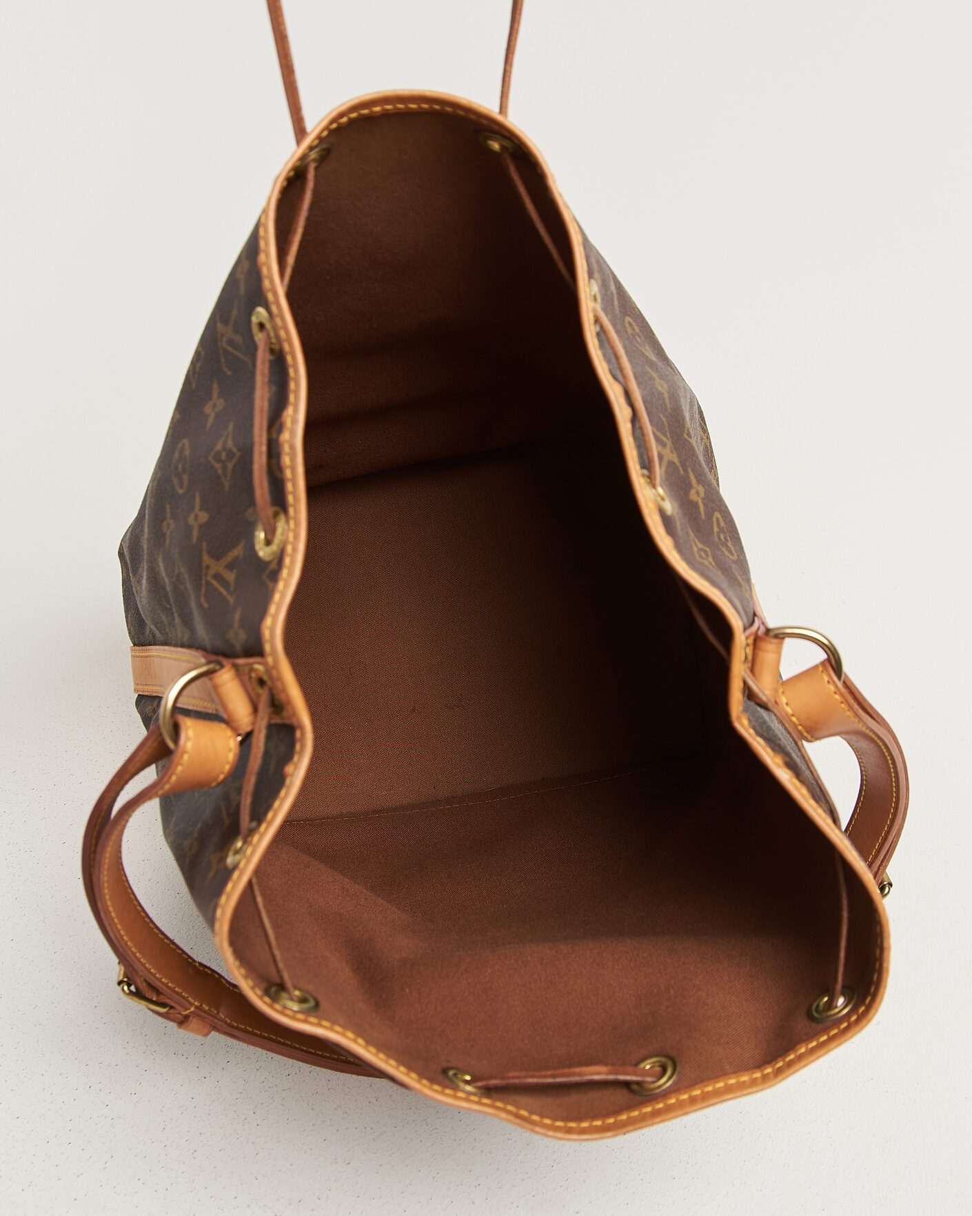 Mies | Pre-Owned & Vintage Bags | Louis Vuitton Pre-Owned | Noé Monogram
