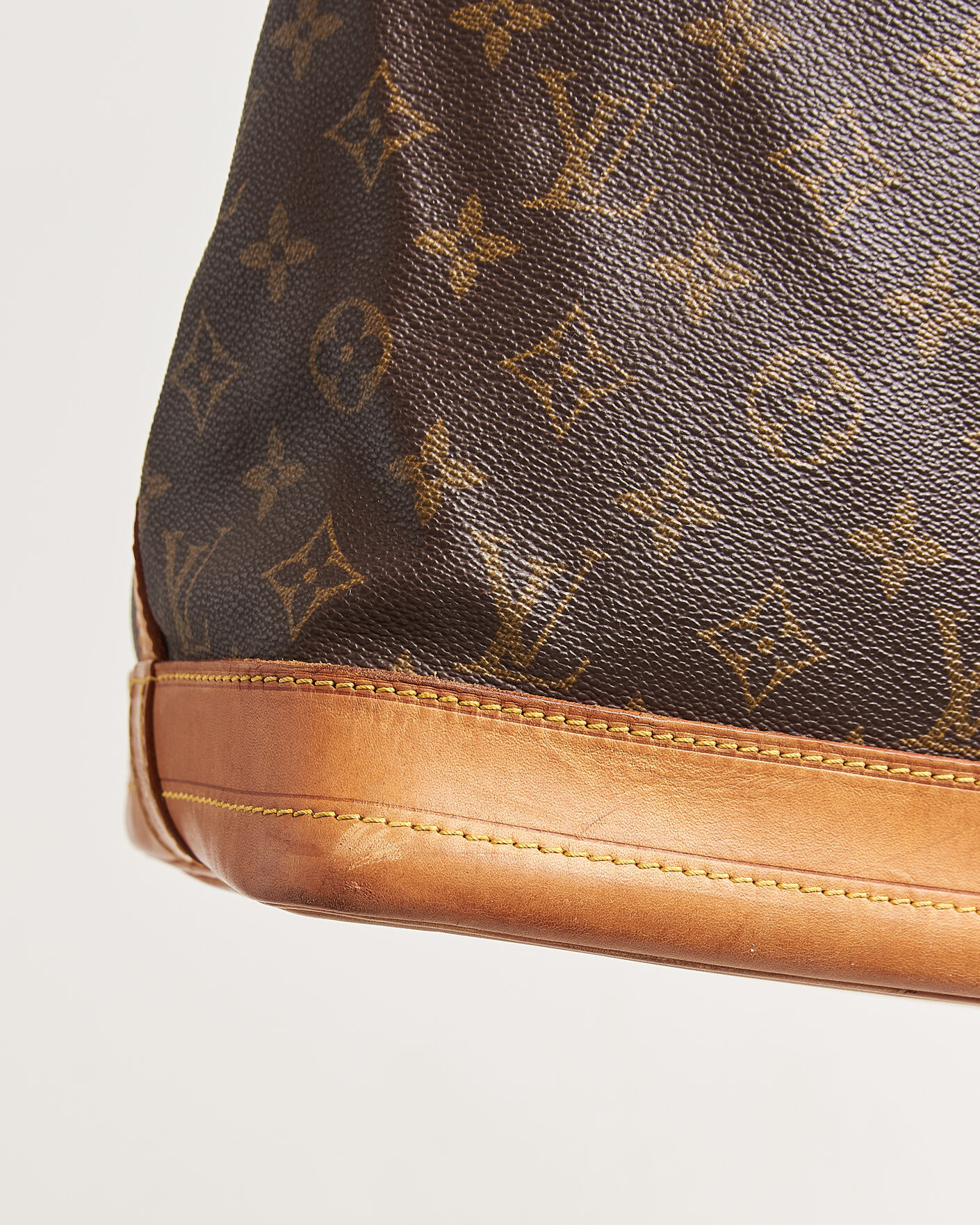 Mies | Pre-Owned & Vintage Bags | Louis Vuitton Pre-Owned | Noé Monogram