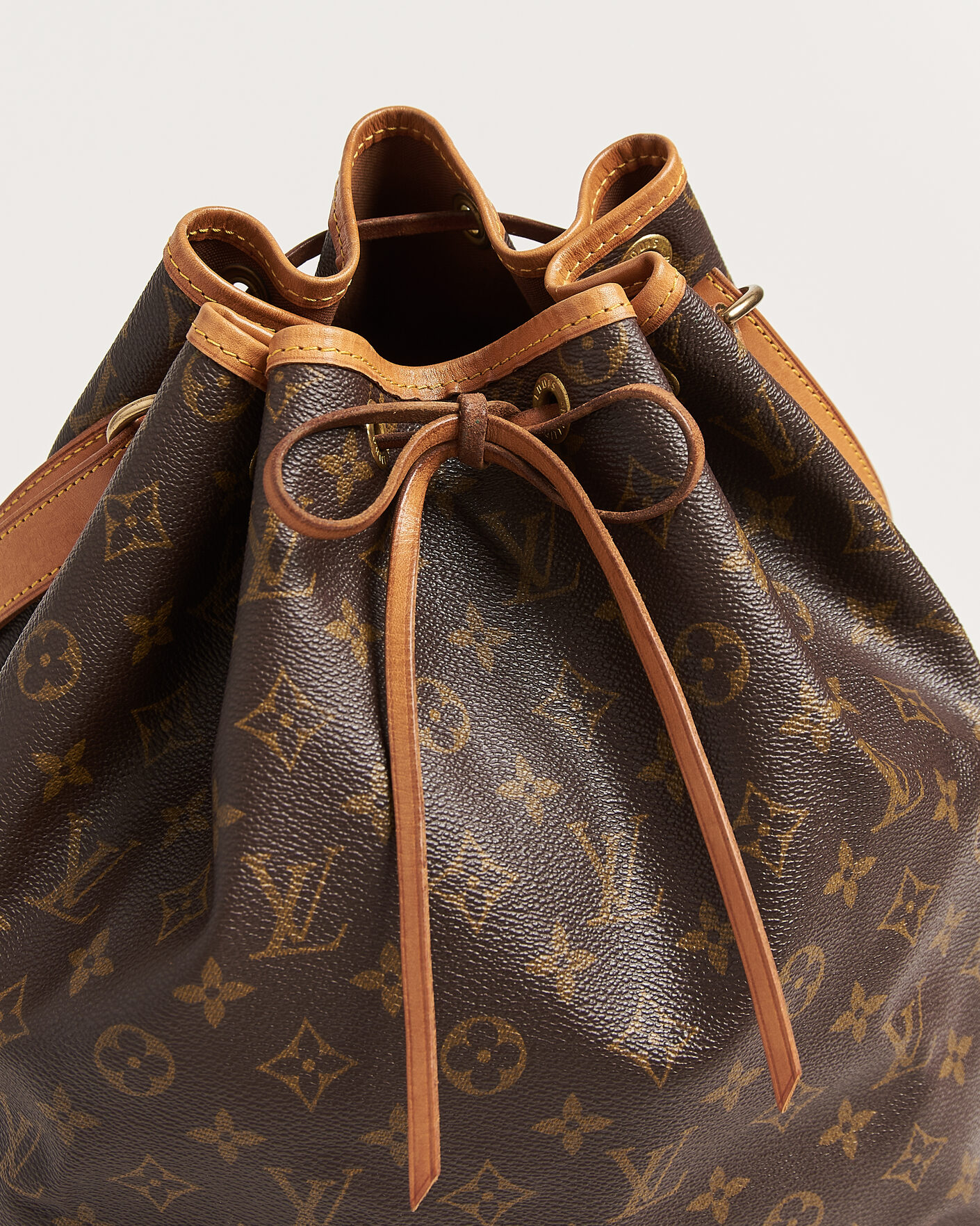 Mies | Pre-Owned & Vintage Bags | Louis Vuitton Pre-Owned | Noé Monogram