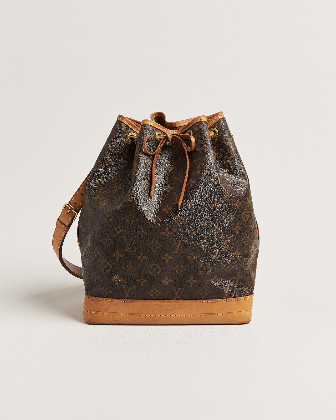 Mies | Pre-Owned & Vintage Bags | Louis Vuitton Pre-Owned | Noé Monogram