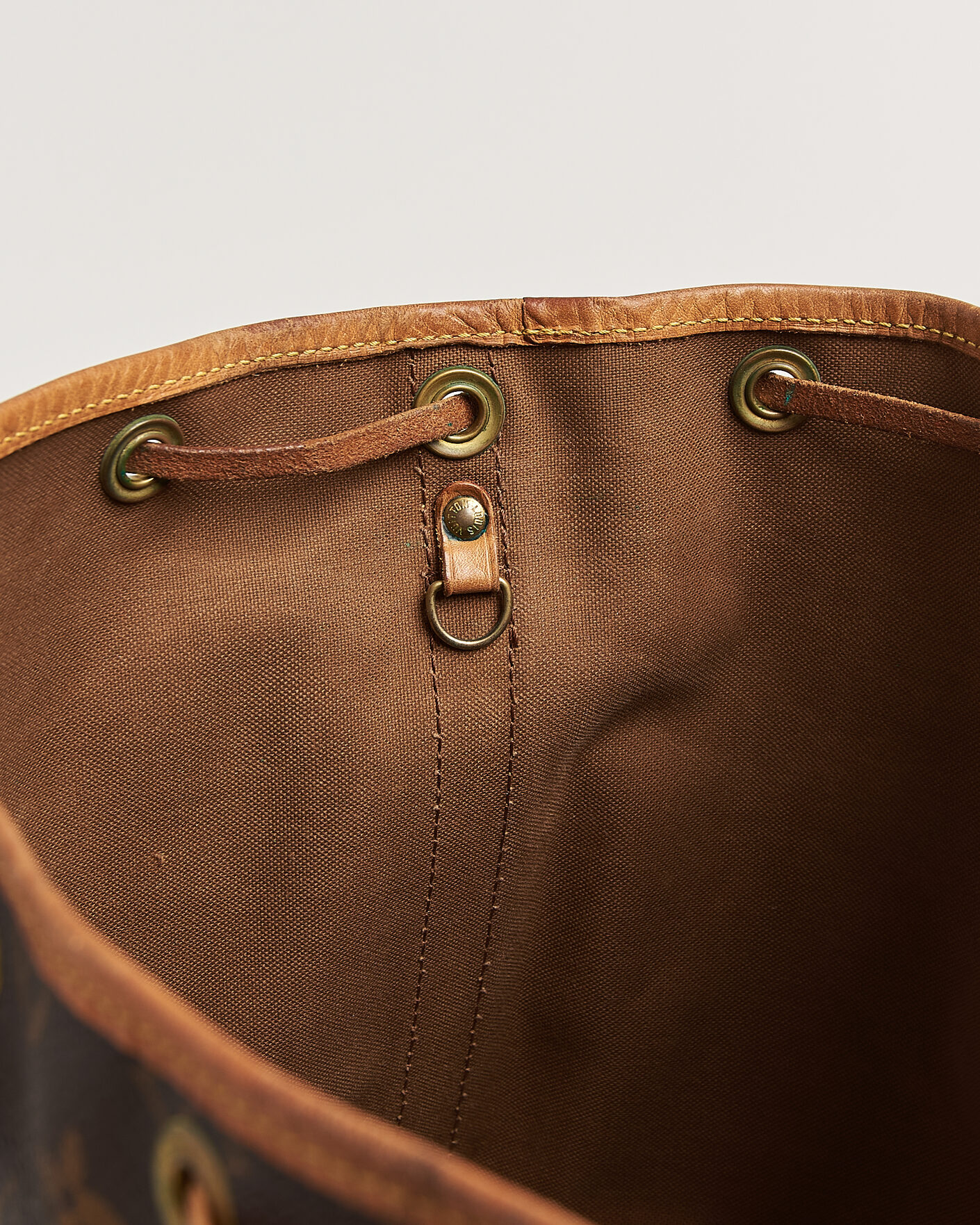 Mies | Pre-Owned & Vintage Bags | Louis Vuitton Pre-Owned | Noé Monogram