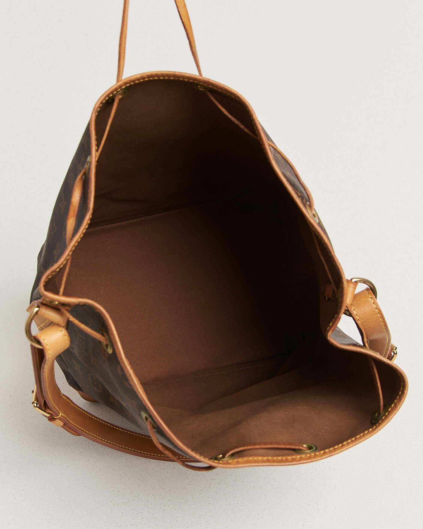 Mies | Pre-Owned & Vintage Bags | Louis Vuitton Pre-Owned | Noé Monogram