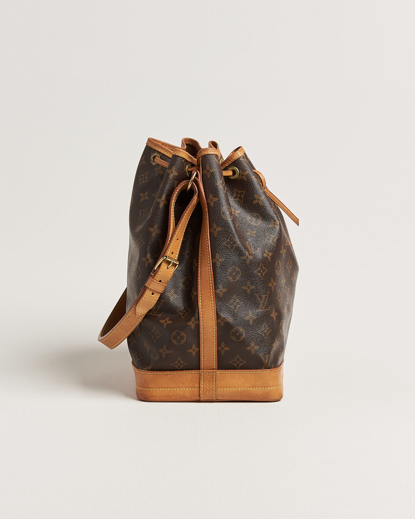 Mies | Pre-Owned & Vintage Bags | Louis Vuitton Pre-Owned | Noé Monogram