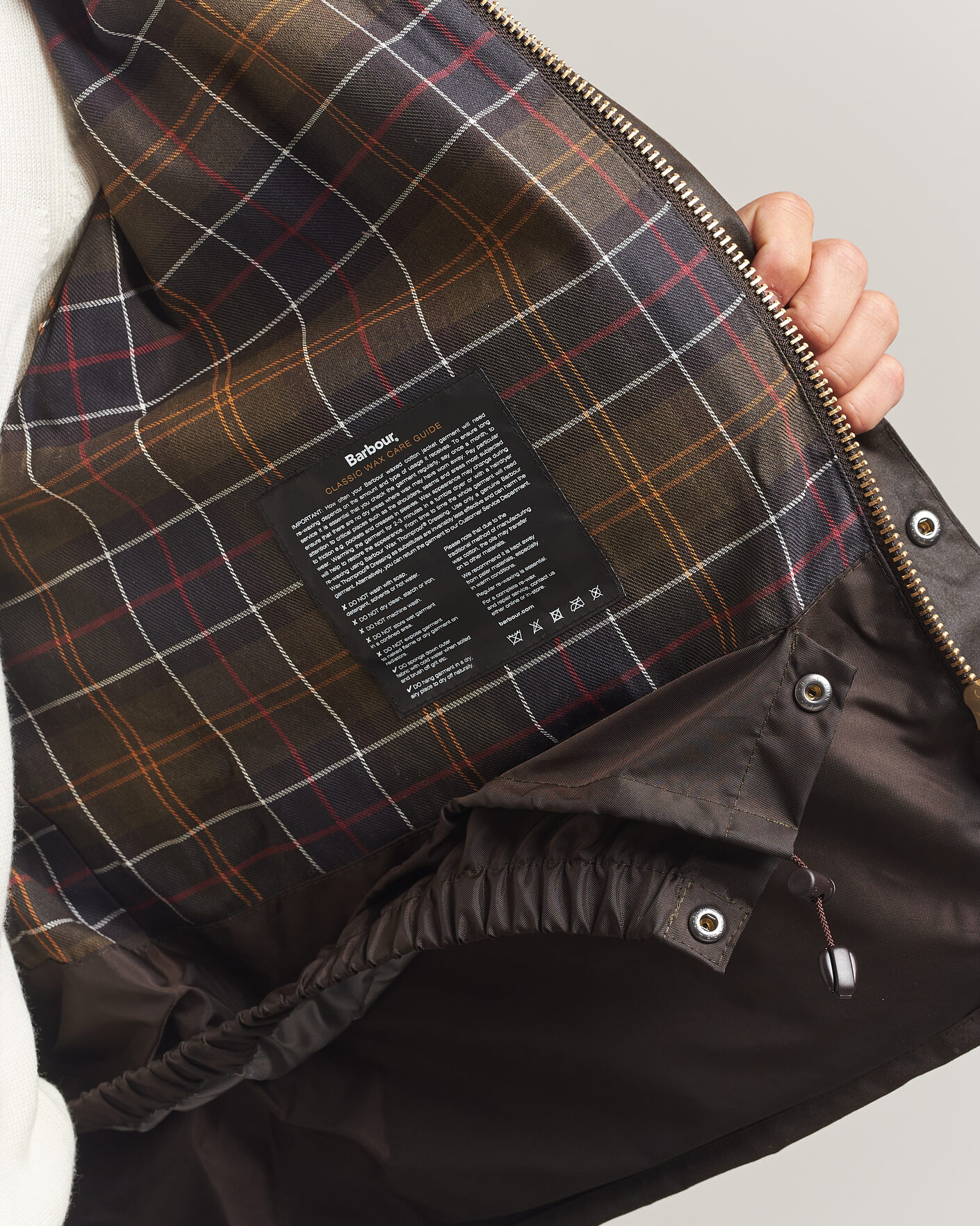 Mies | Takit | Barbour Heritage | Four Pocket Transport Wax Jacket Dark Brown