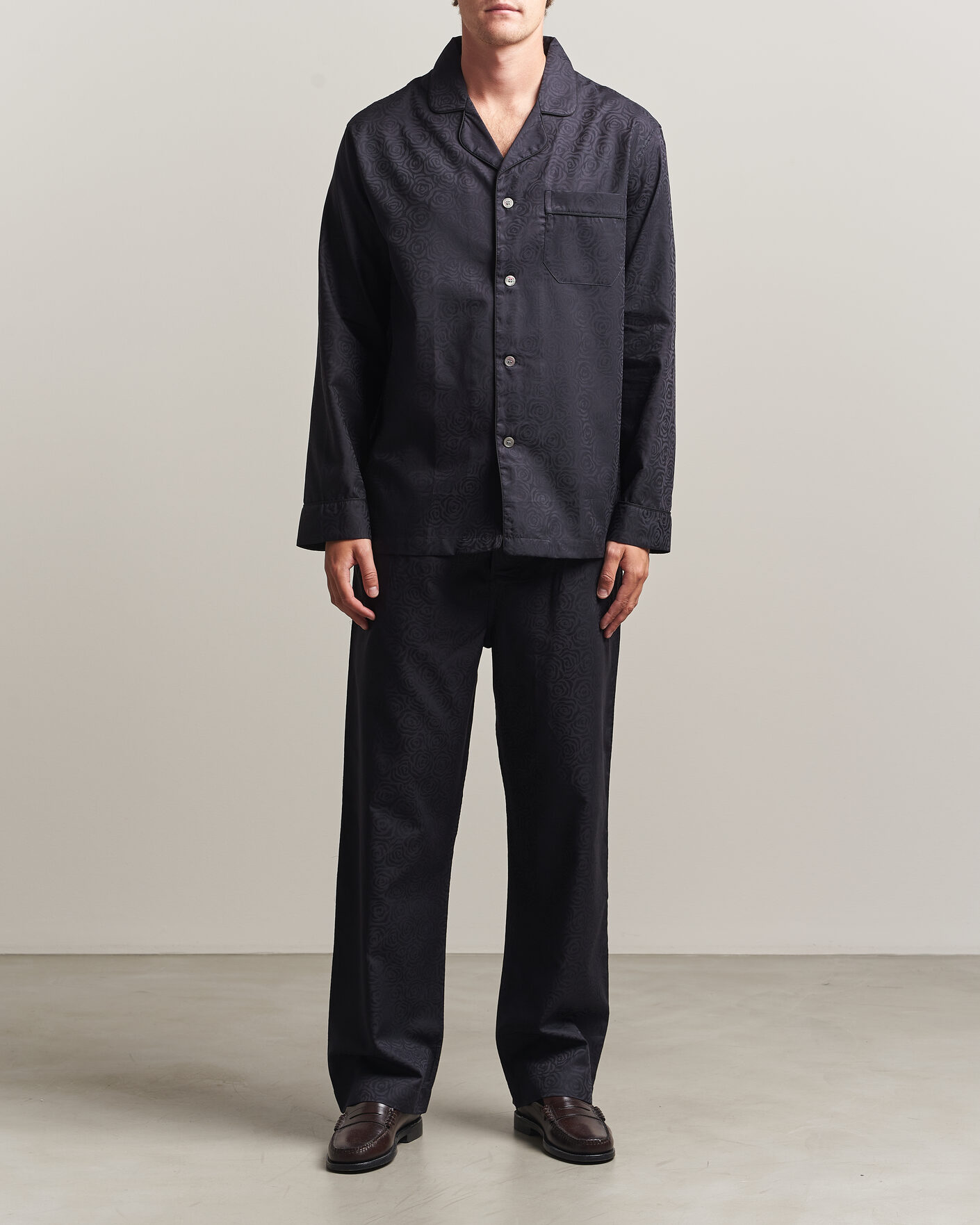 Mies | Yöpuvut ja kylpytakit | Derek Rose | Piped Jacquard Cotton Pyjama Set Black