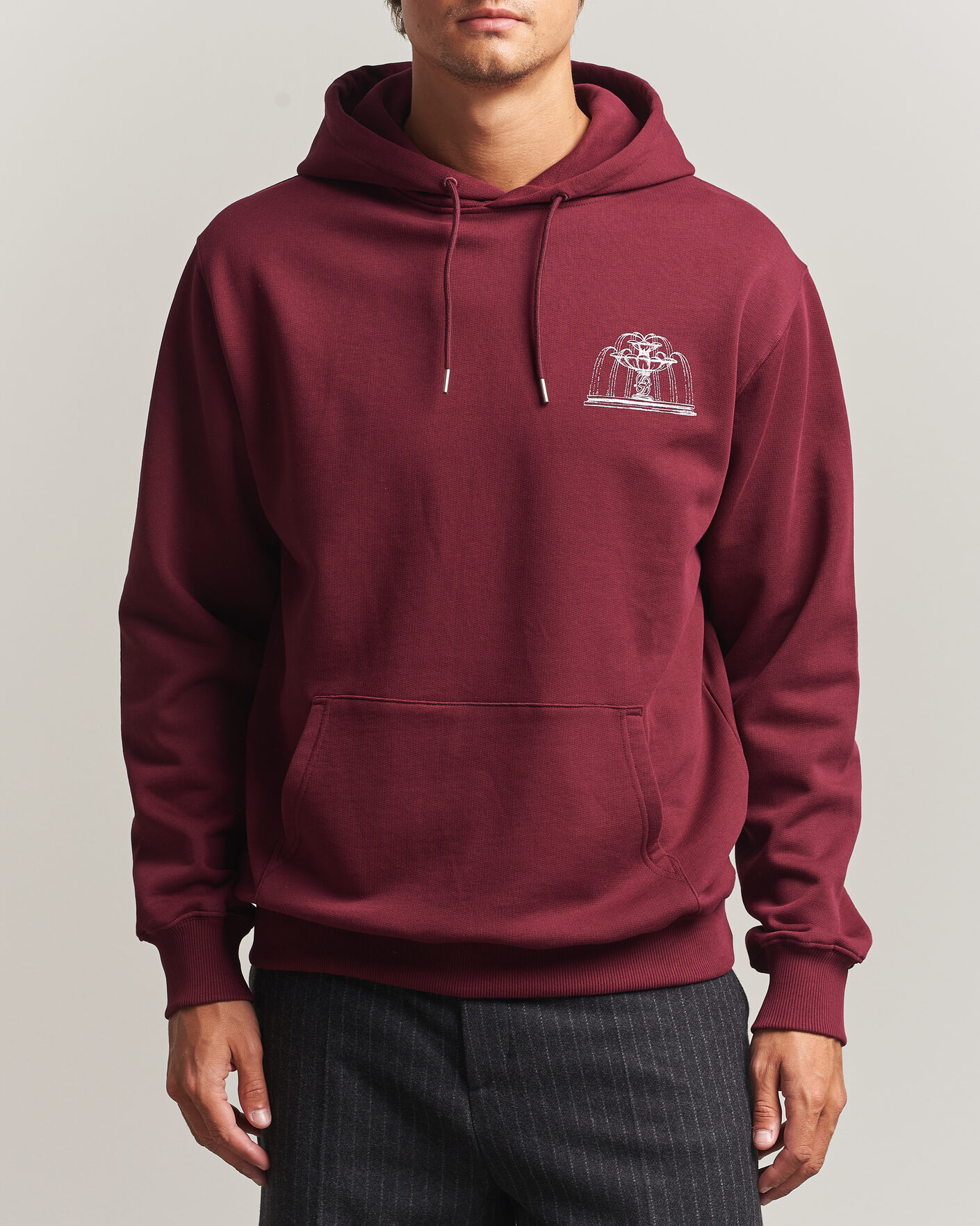 Mies | Puserot | Drôle de Monsieur | Fountain Printed Hoodie Burgundy