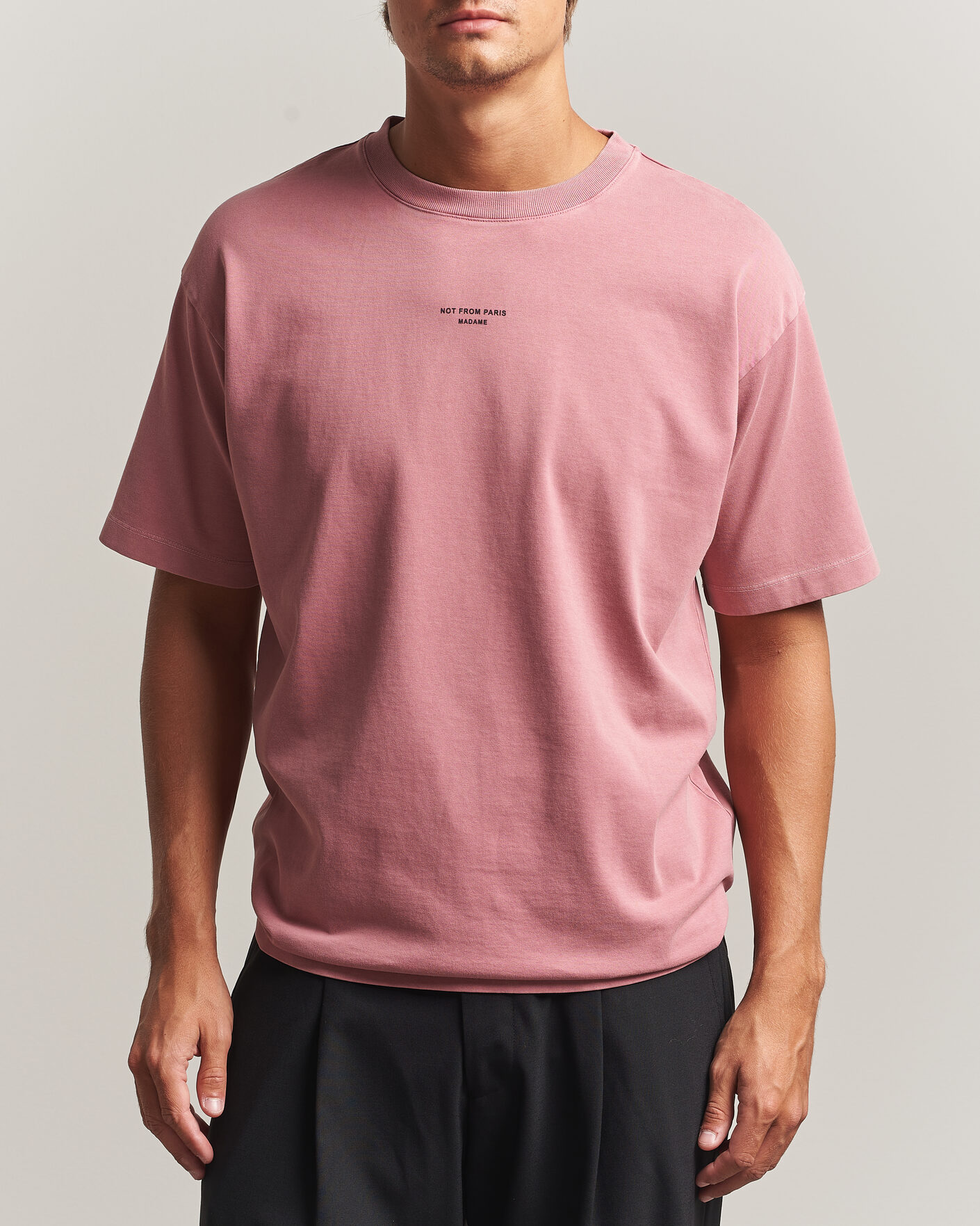 Mies | T-paidat | Drôle de Monsieur | Classic Slogan T-Shirt Dark Pink