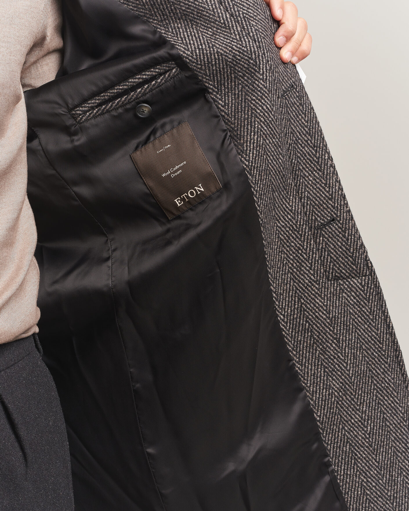 Mies | Takit | Eton | Wool/Cashmere Herringbone Raglan Coat Dark Brown