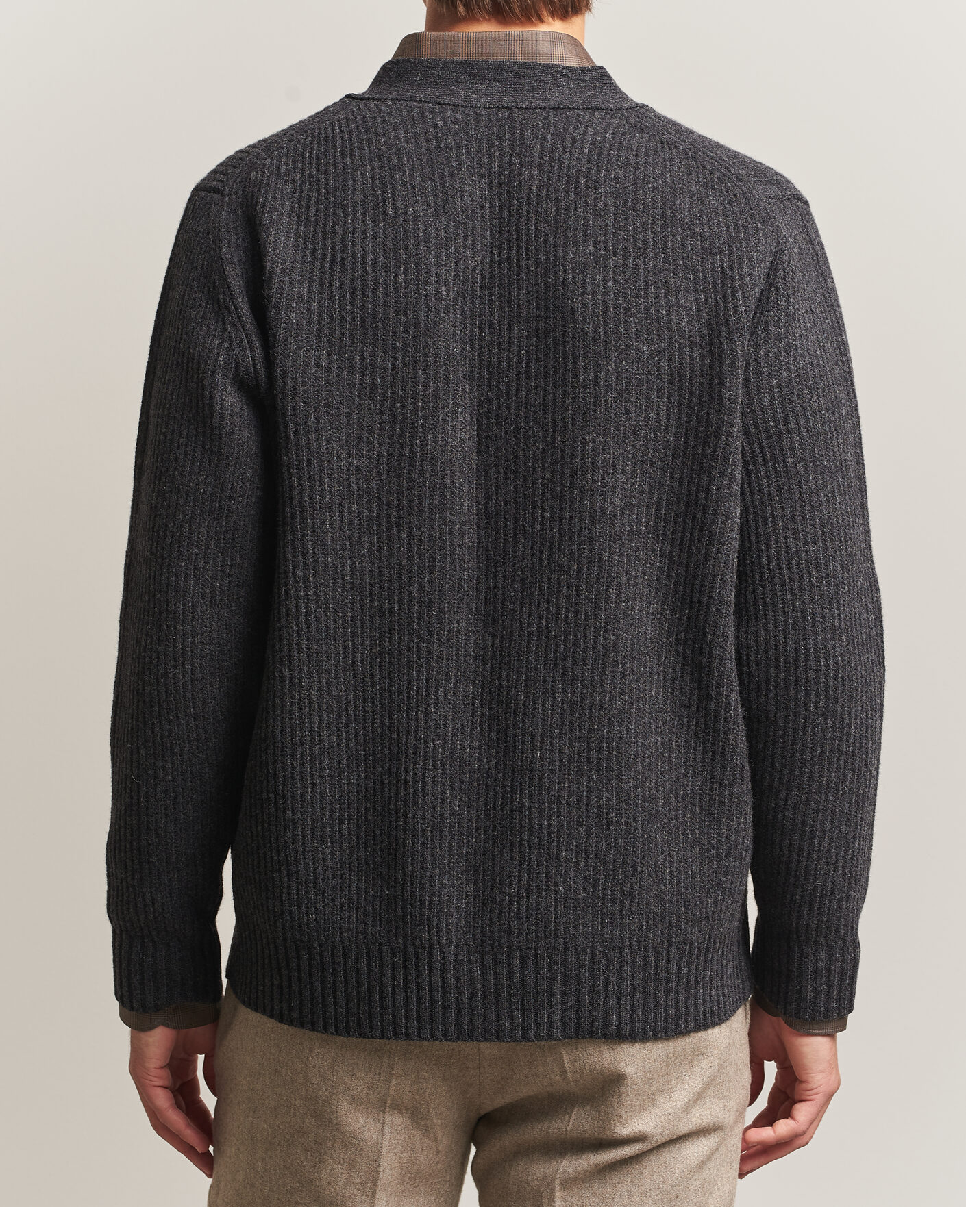 Mies | Puserot | Eton | Merino Wool Rib Cardigan Dark Grey