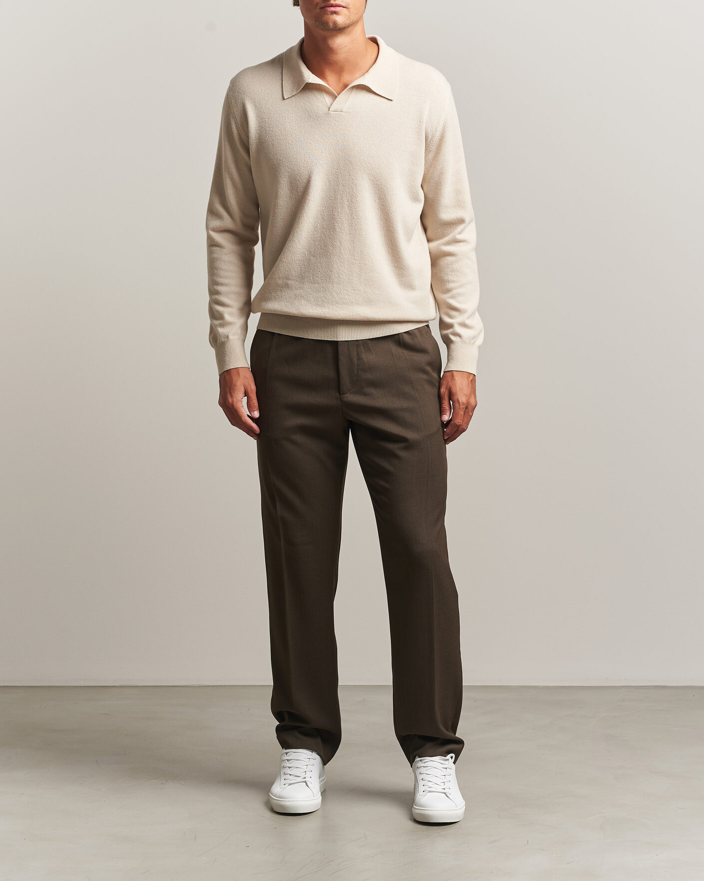 Mies | Housut | Filippa K | Theo Relaxed Wool Trousers Walnut Brown