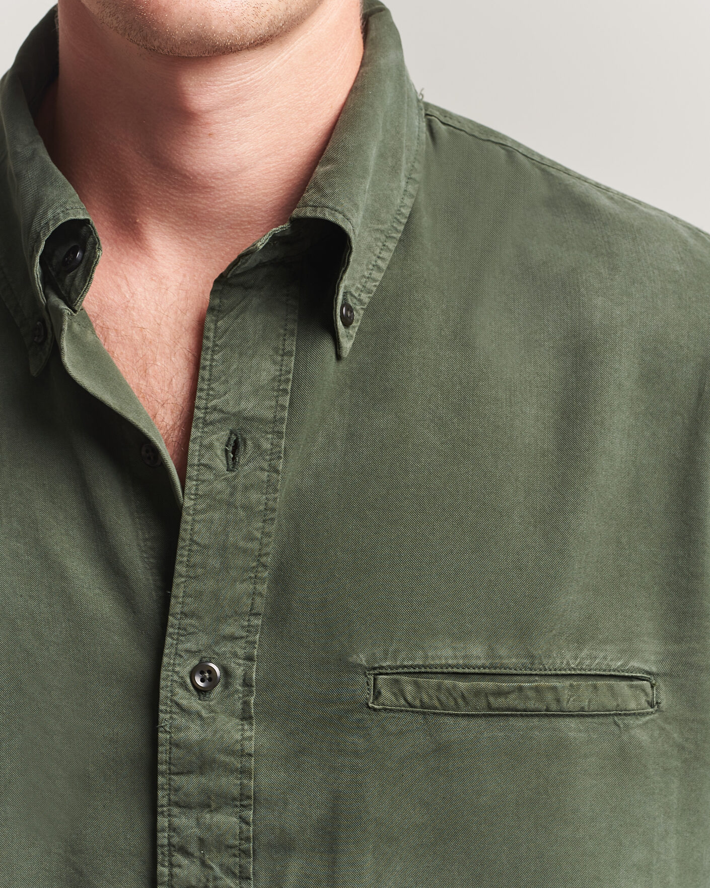 Mies | Kauluspaidat | Filippa K | Zack Lyocell Shirt Night Green
