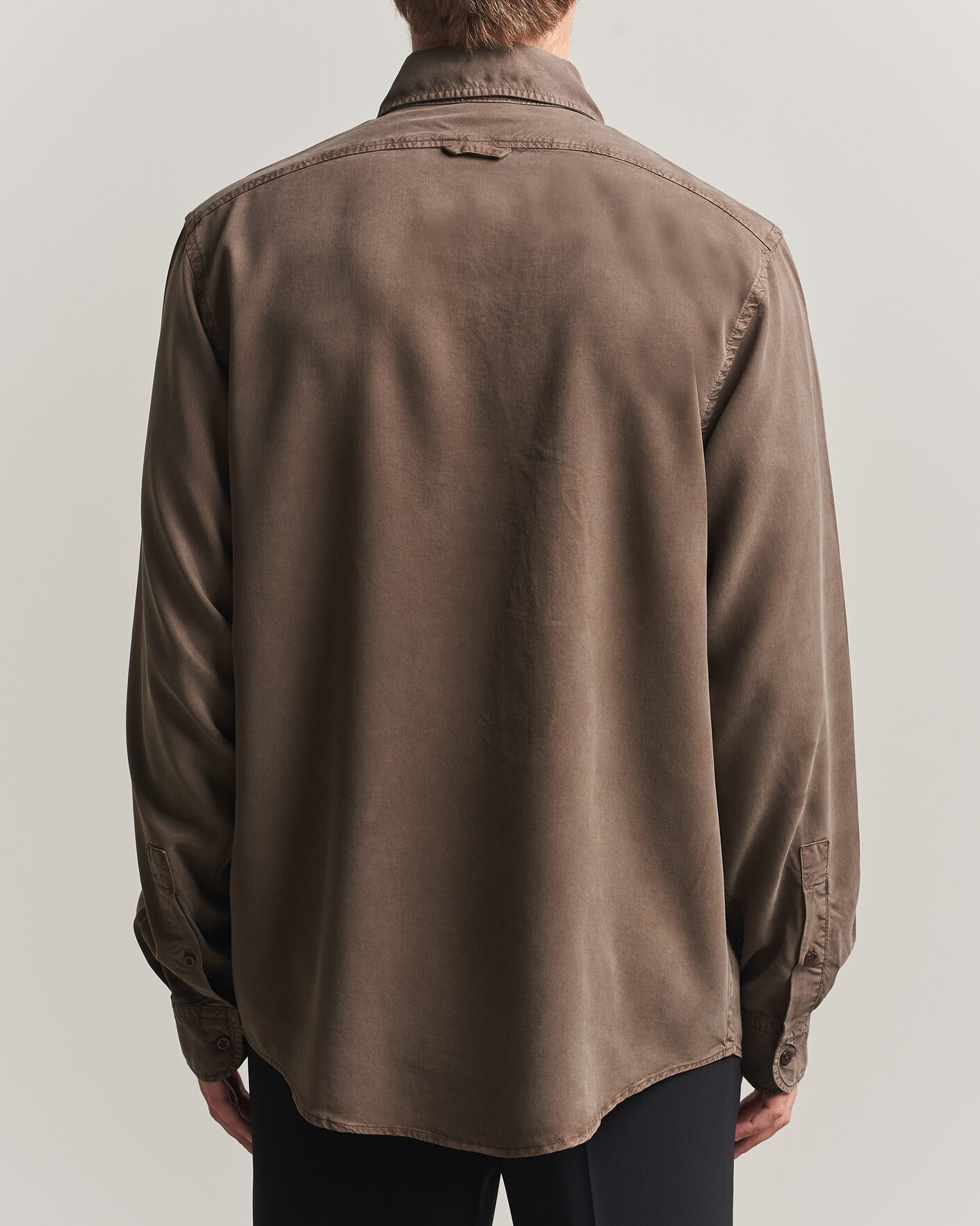 Mies | Kauluspaidat | Filippa K | Zack Lyocell Shirt Ebony Brown