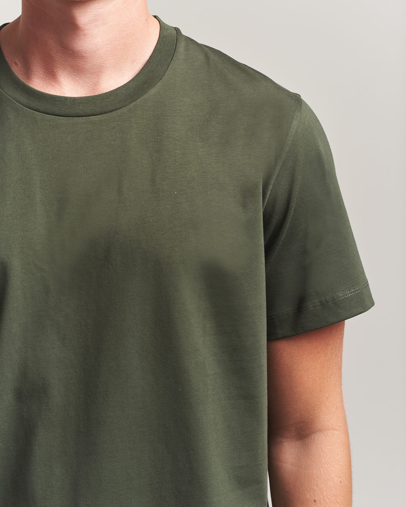 Mies | T-paidat | Filippa K | Filip Crew Neck T-Shirt Night Green