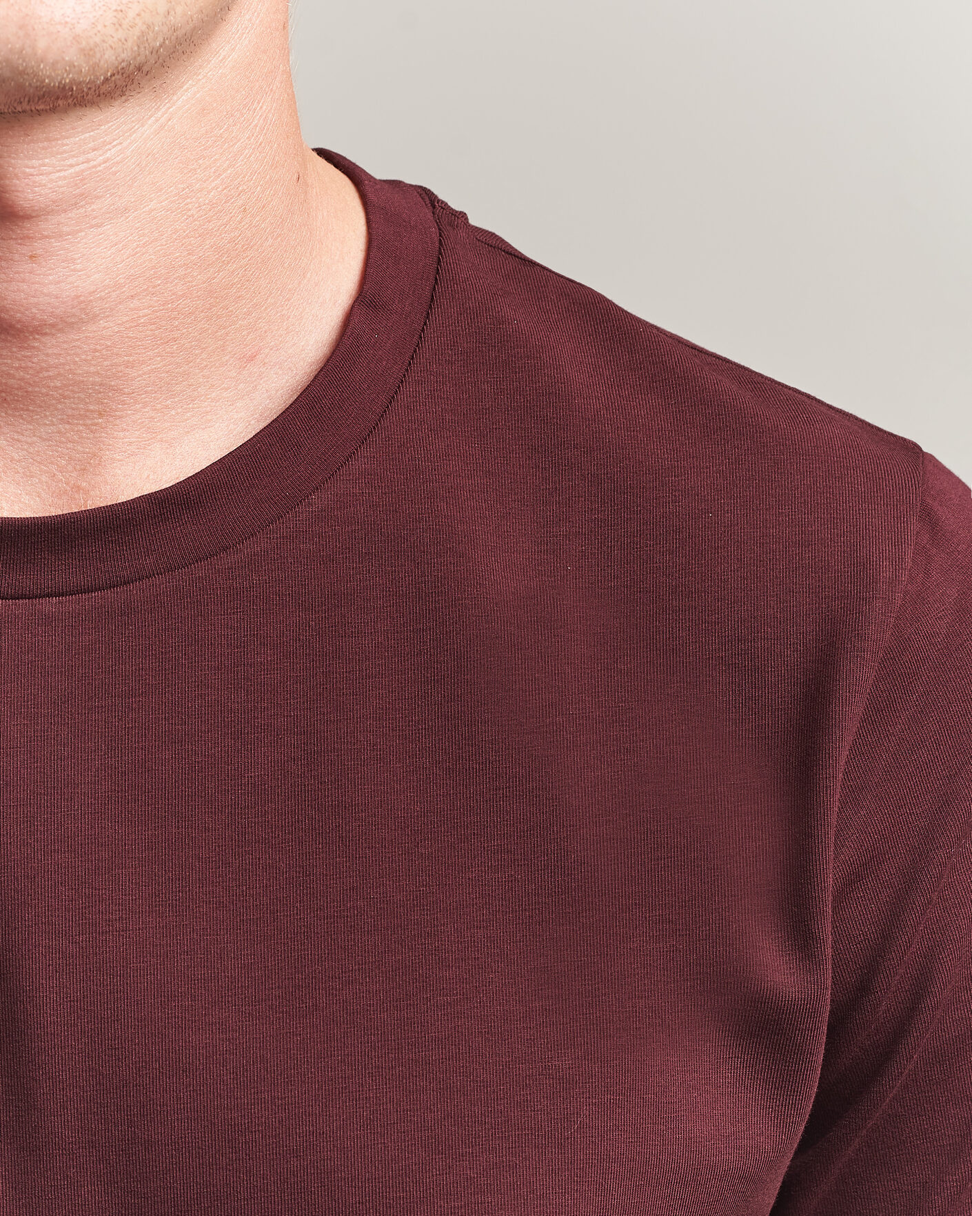 Mies | T-paidat | Filippa K | Soft Lycra T-Shirt Dark Burgundy