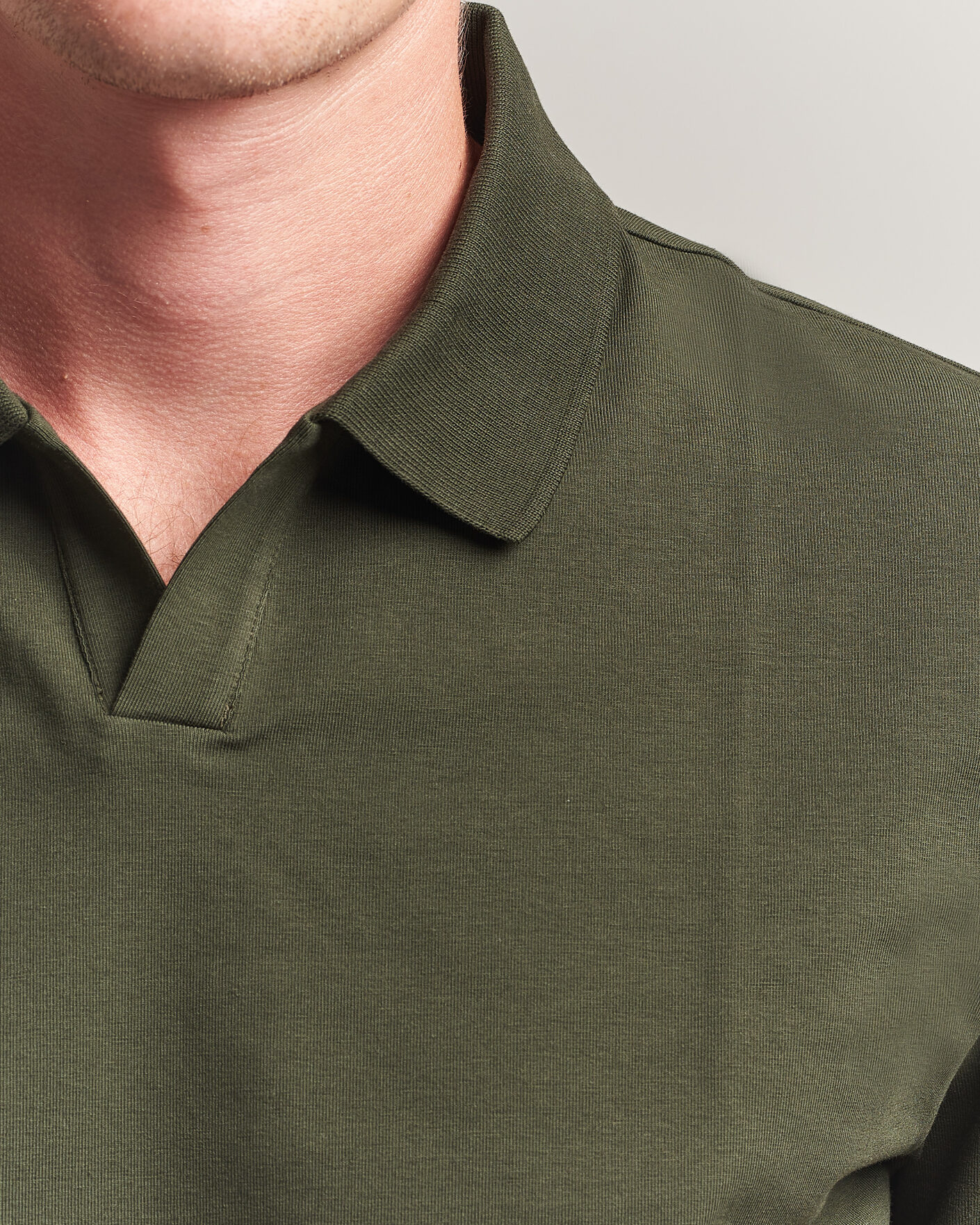 Mies | Pikeet | Filippa K | Soft Lycra Polo T-Shirt Night Green
