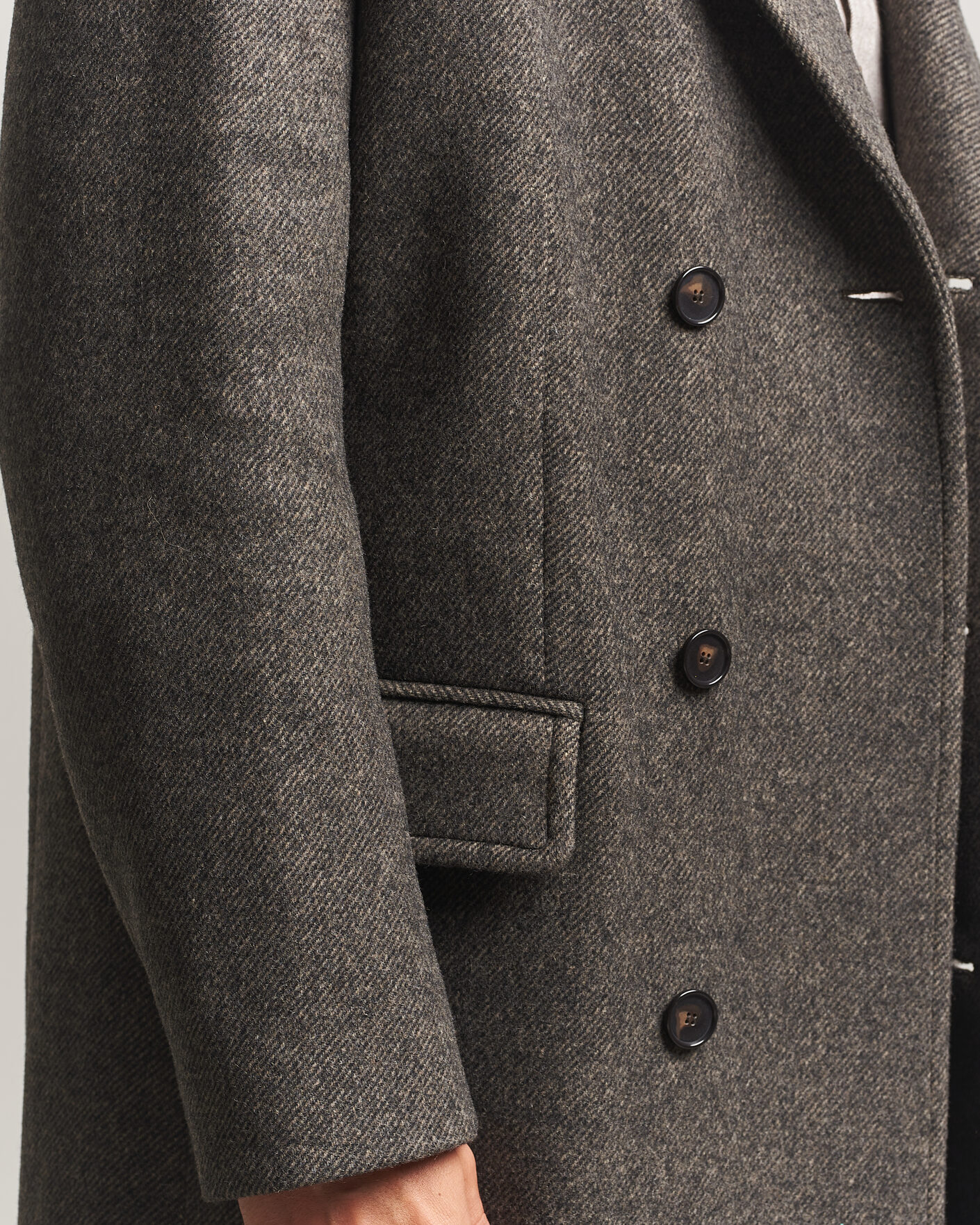 Mies | Takit | Filippa K | Damian Wool Twill Coat Driftwood