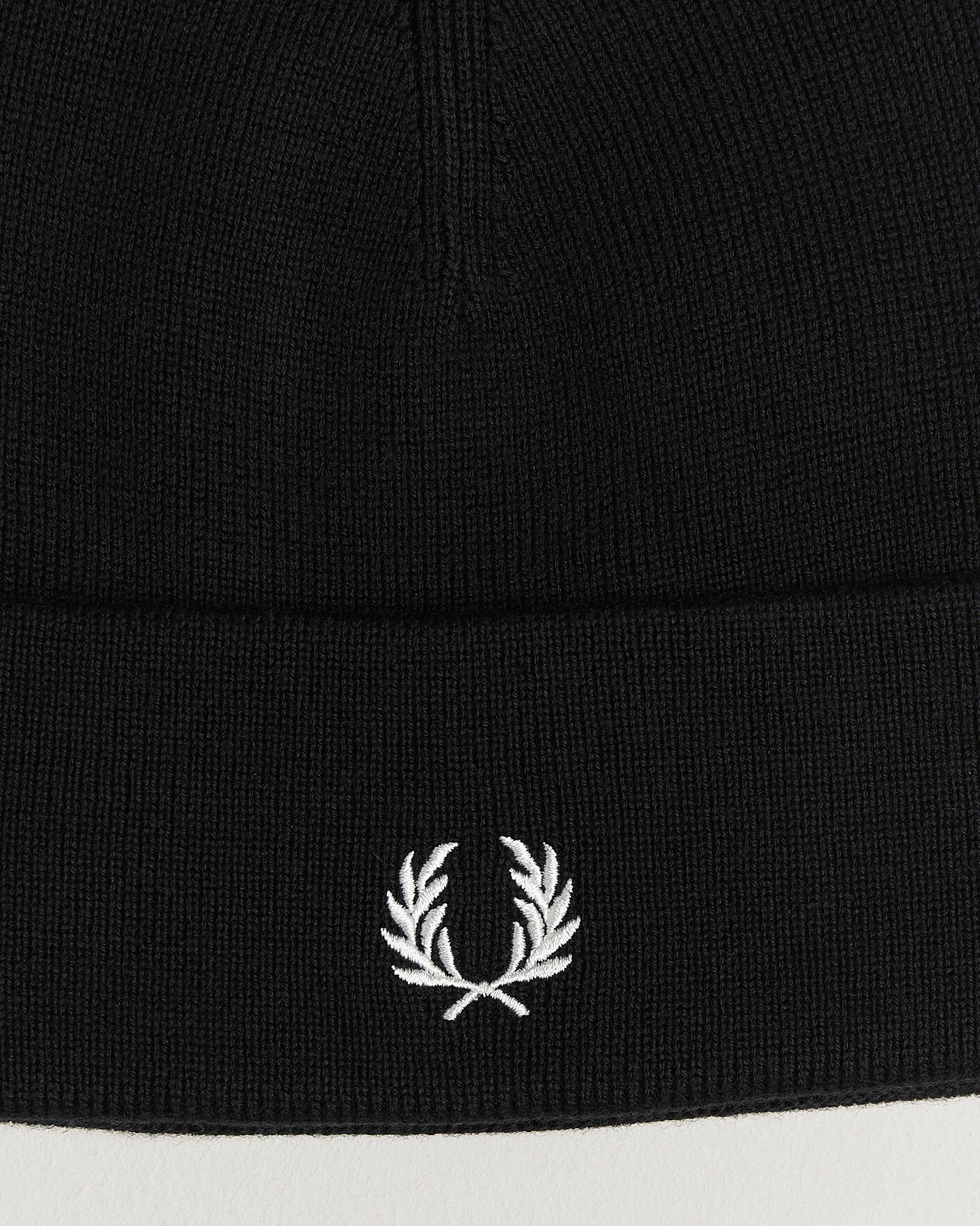Mies | Pipot | Fred Perry | Merino Wool Beanie Black