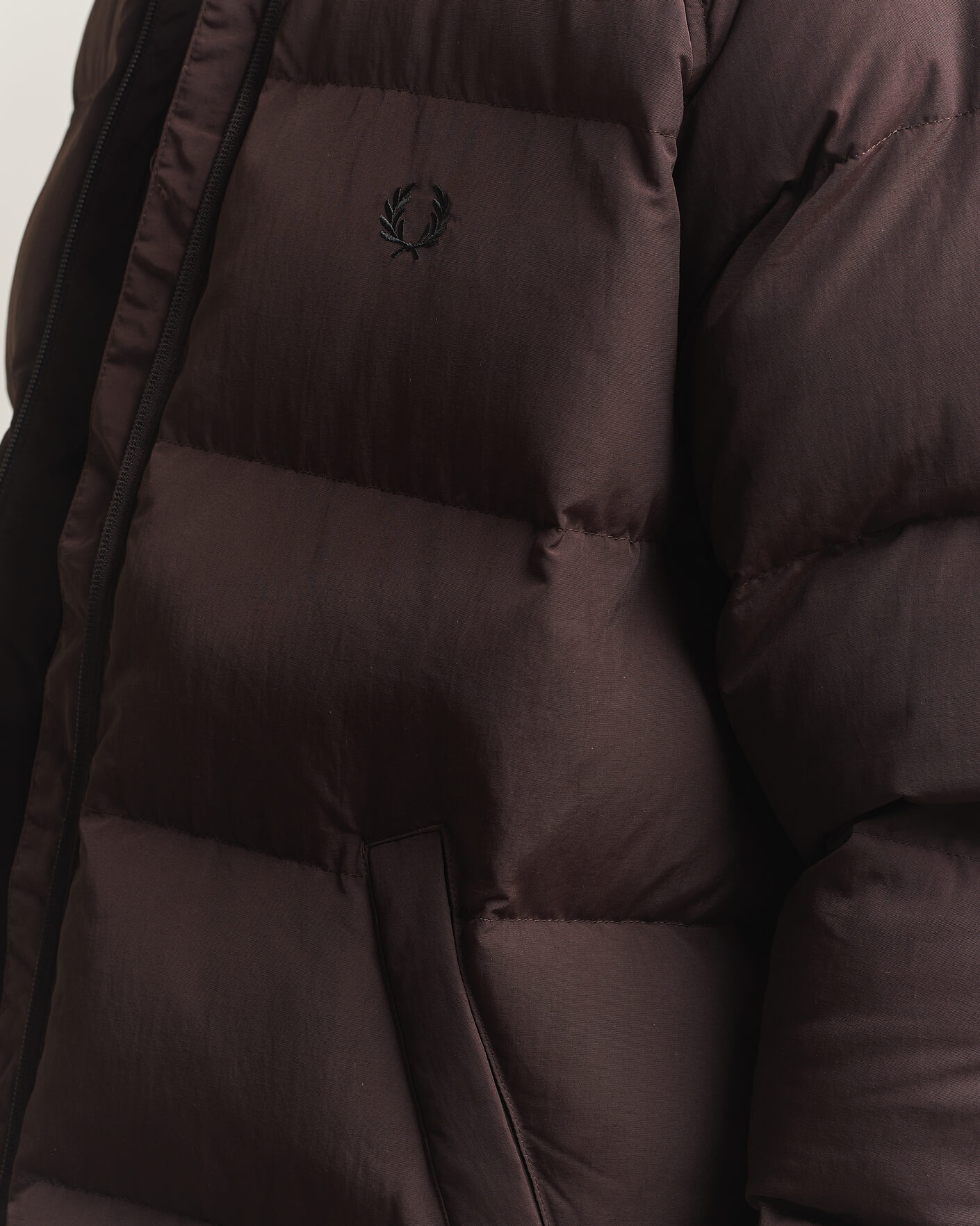 Mies | Takit | Fred Perry | Raglan Sleeve Padded Jacket Rich Brown