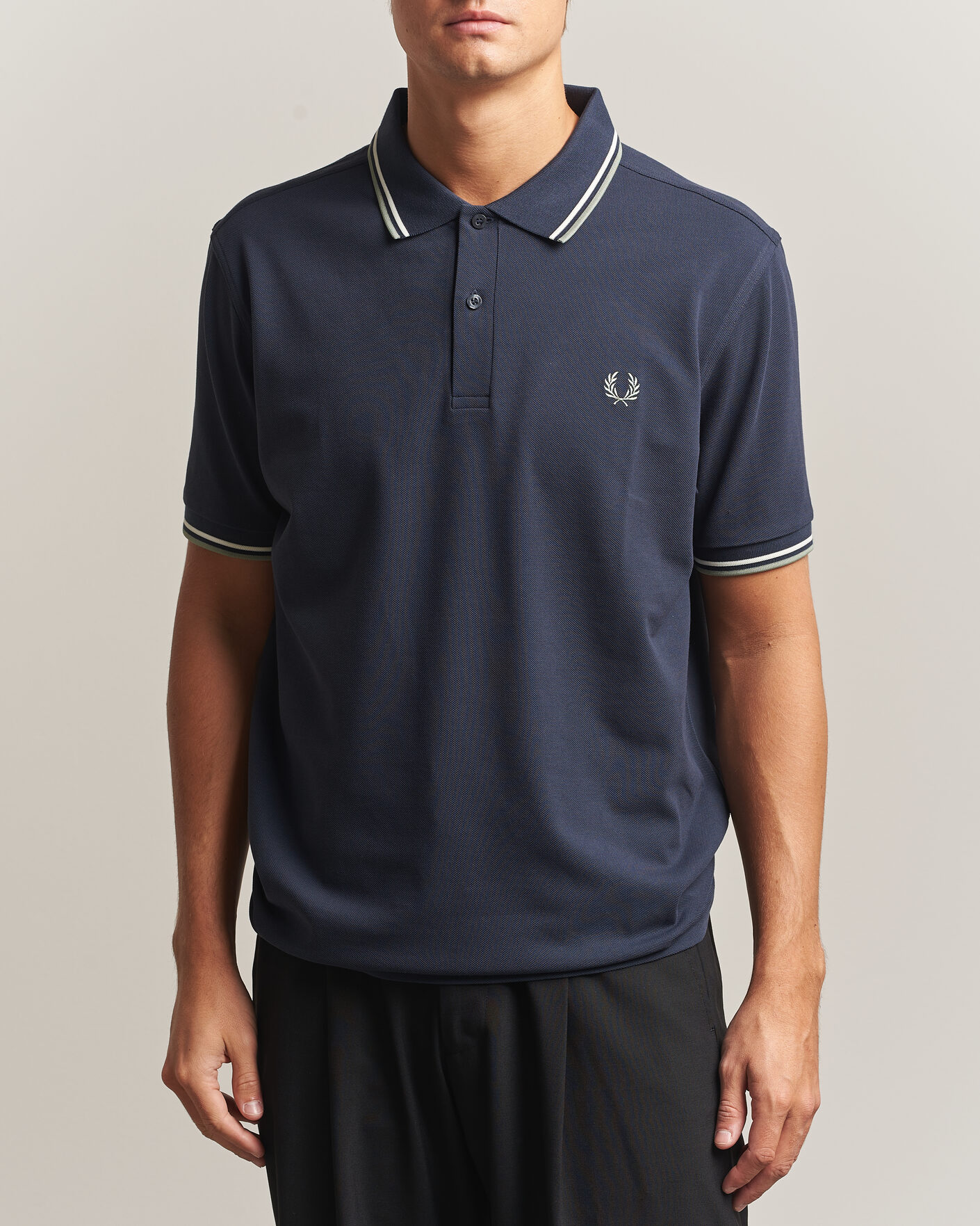 Mies | Pikeet | Fred Perry | Twin Tipped Polo Shirt Dark Airforce