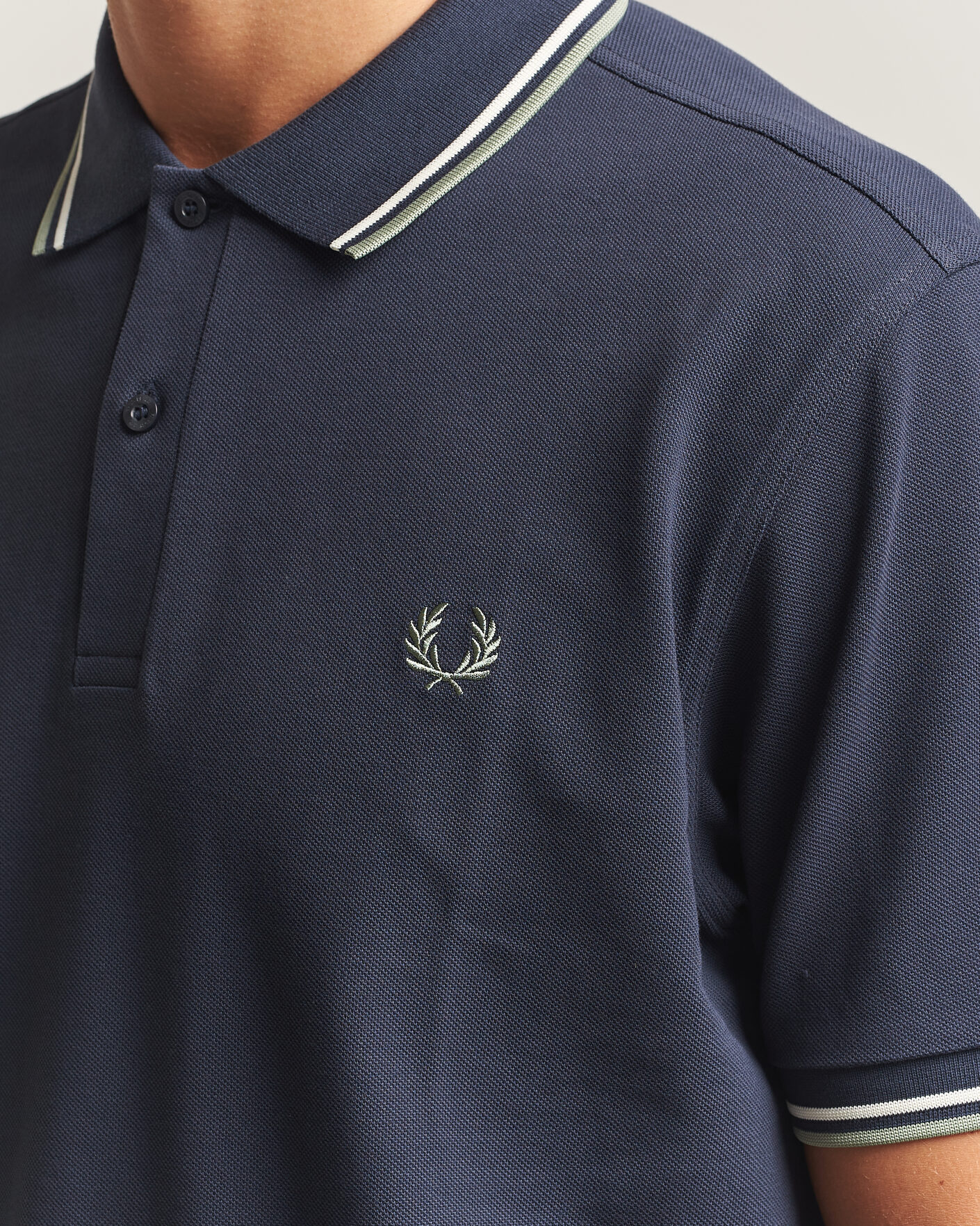 Mies | Pikeet | Fred Perry | Twin Tipped Polo Shirt Dark Airforce