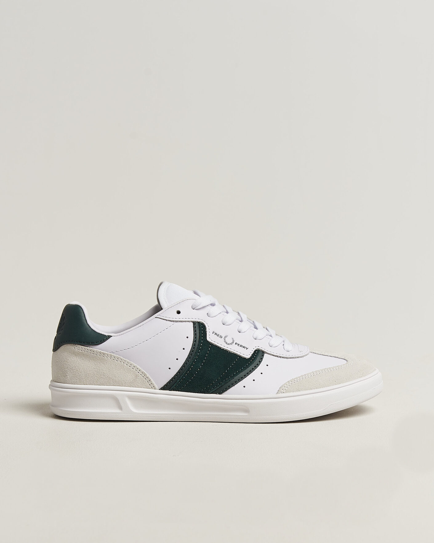 Mies | Tennarit | Fred Perry | B4 Leather/Suede Sneaker White
