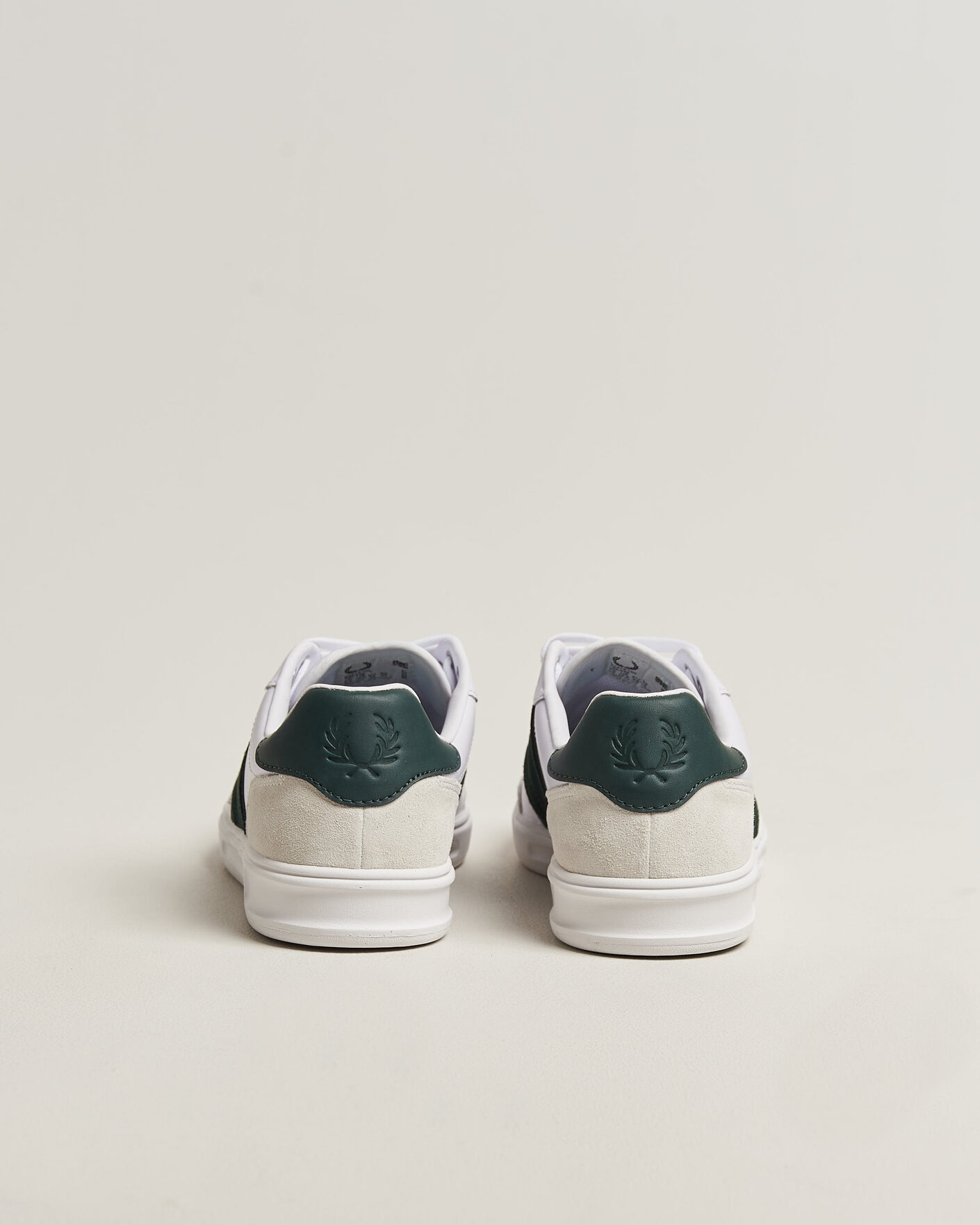 Mies | Tennarit | Fred Perry | B4 Leather/Suede Sneaker White