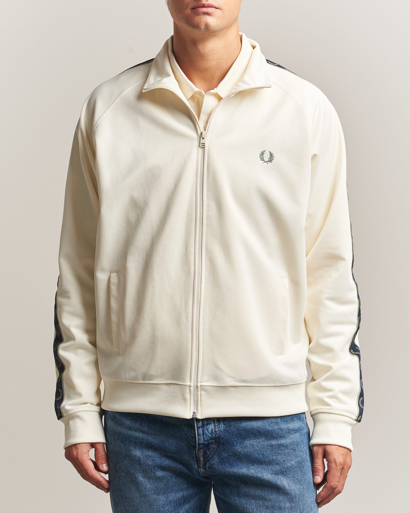 Mies | Puserot | Fred Perry | Taped Track Jacket Ecru