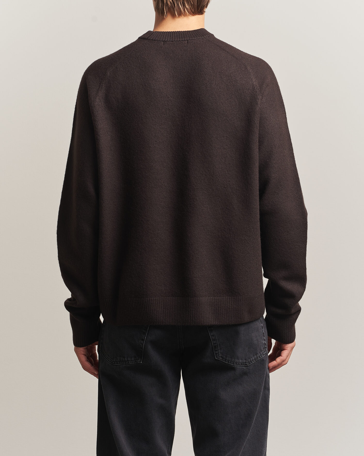 Mies | Puserot | Fred Perry | Wool Saddle Sleeve Crew Neck Rich Brown