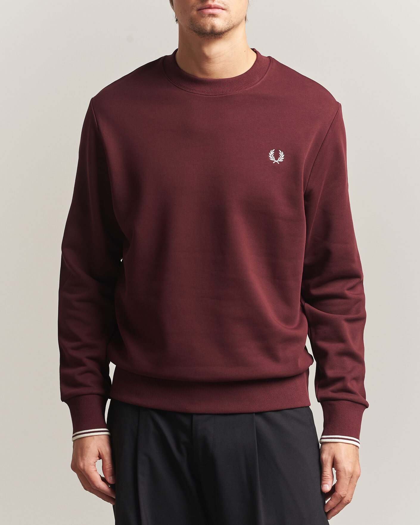 Mies | Puserot | Fred Perry | Crew Neck Sweatshirt Oxblood